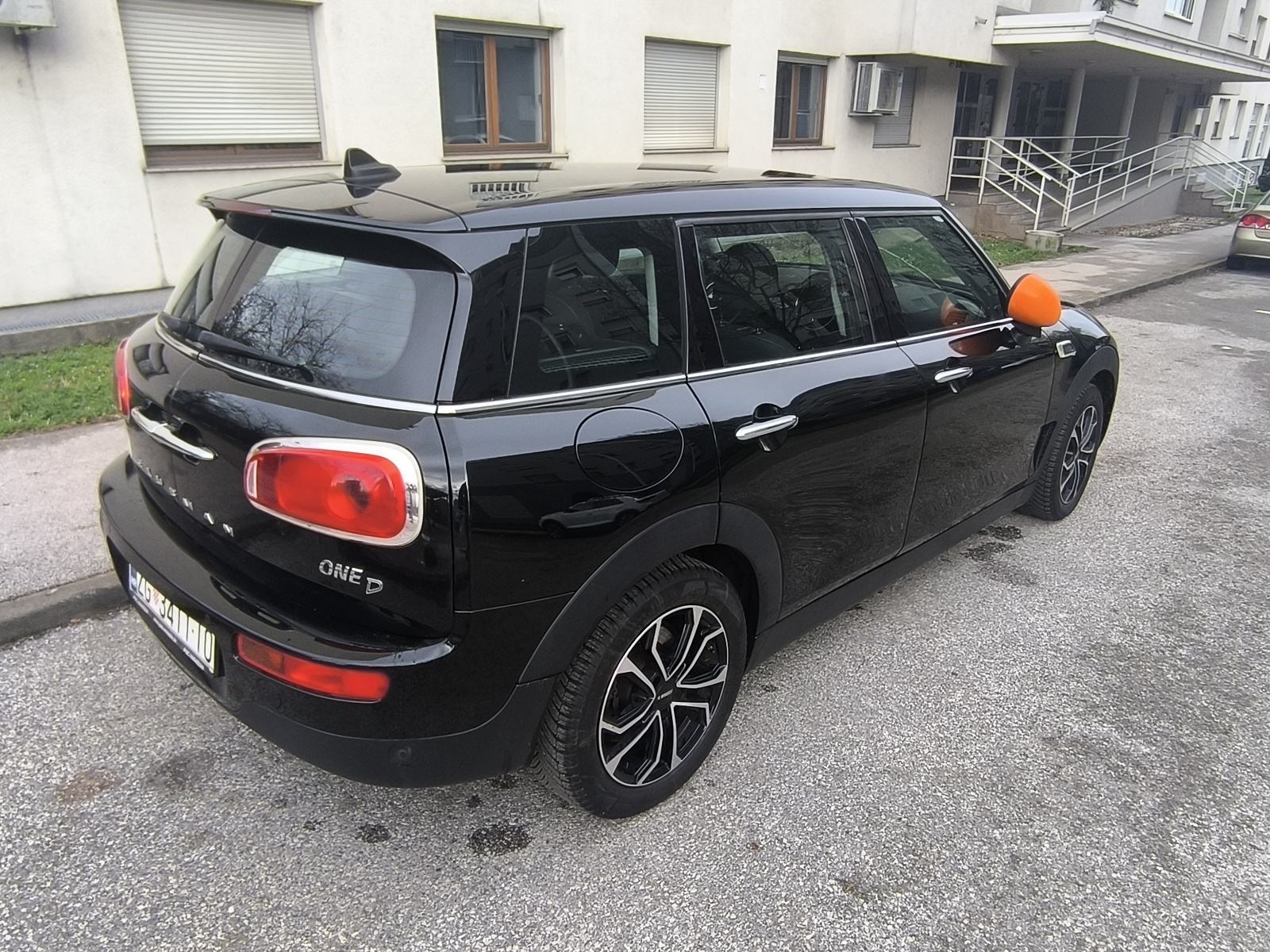 MINI Clubman One D 1.5 116 ks torq 270, fotografija 6