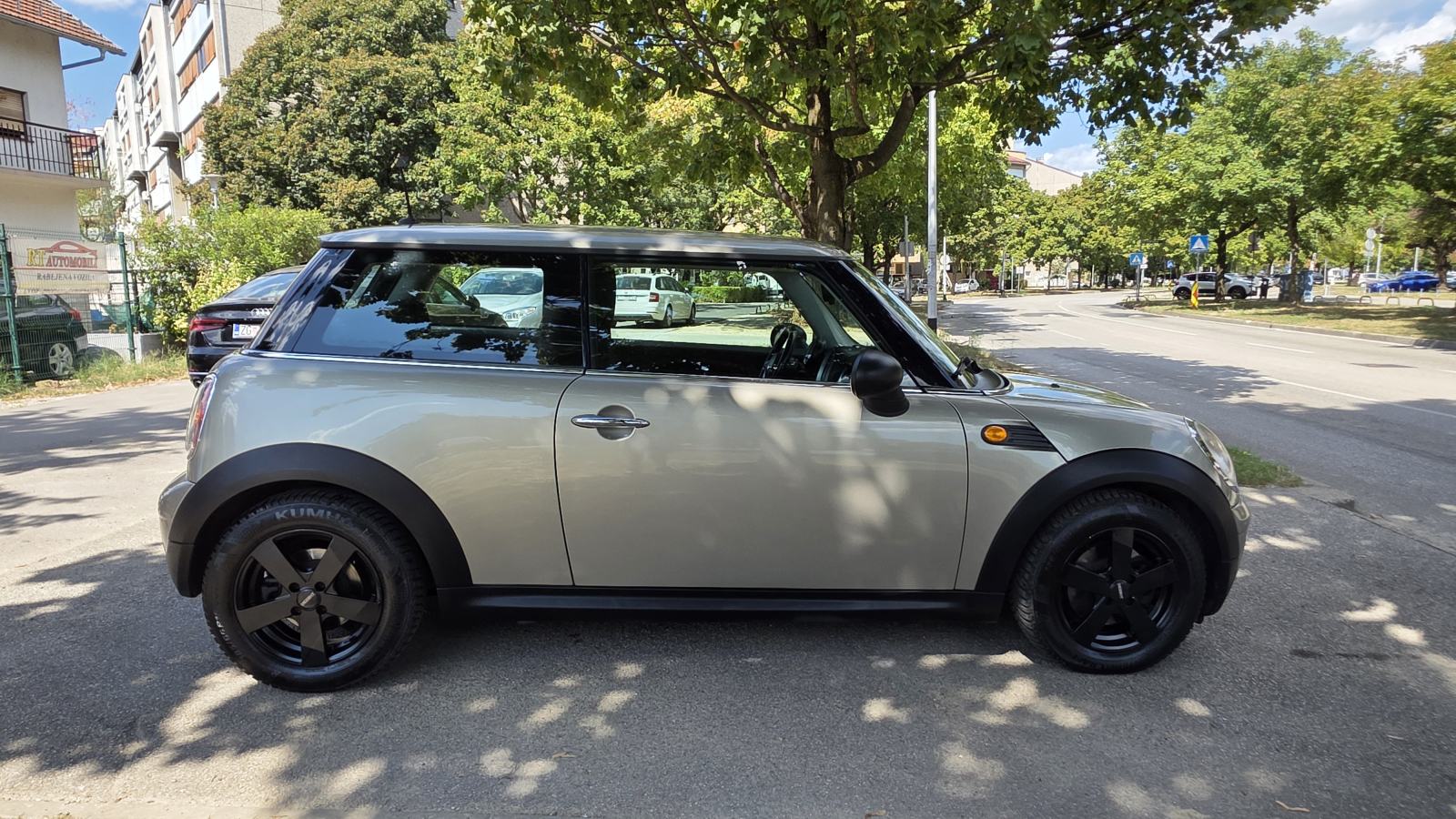 MINI Cooper 1.4 benz, 70 kw, 148 tkm, klima, servisna, alu, TOP STANJE, fotografija 10