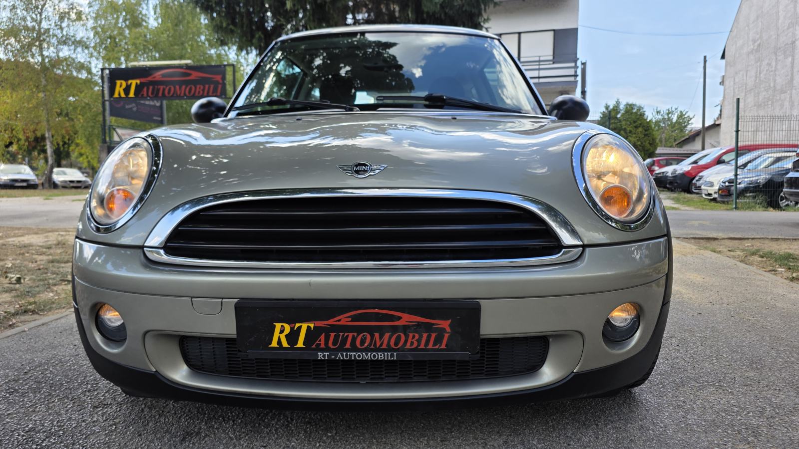 MINI Cooper 1.4 benz, 70 kw, 148 tkm, klima, servisna, alu, TOP STANJE, fotografija 2