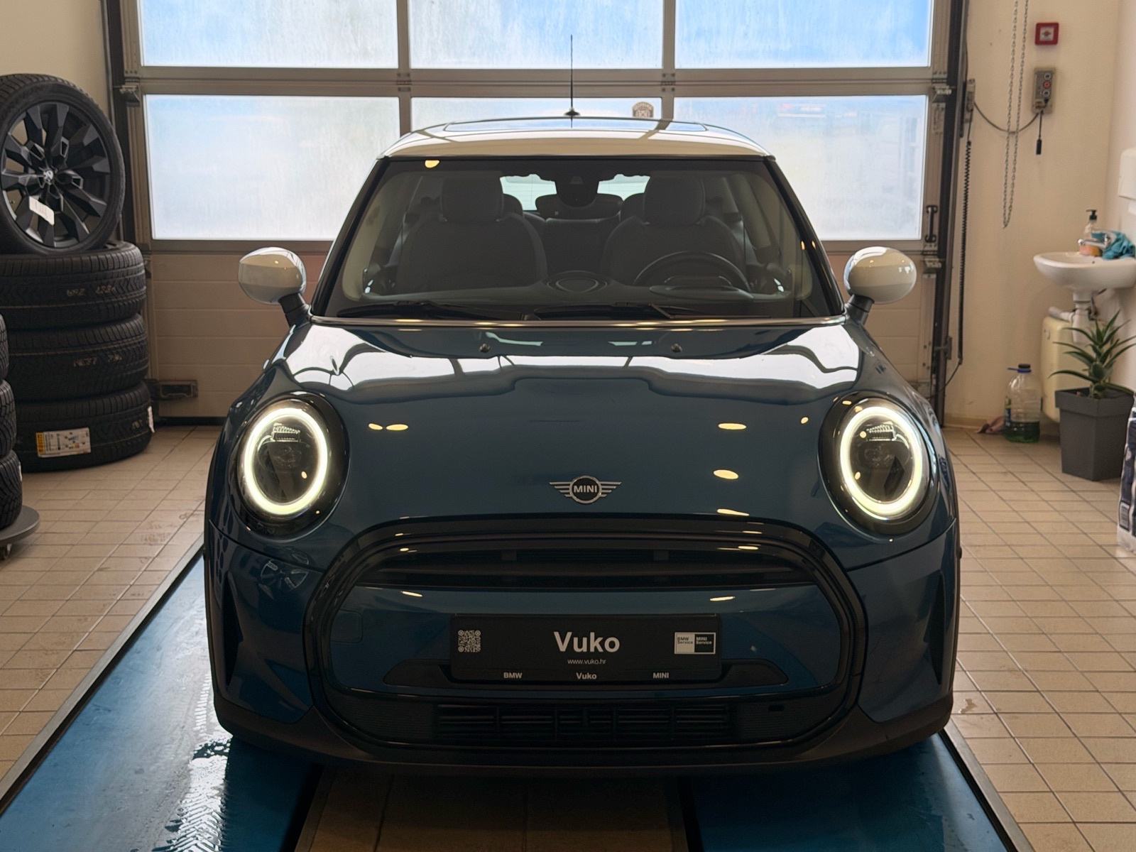 MINI Cooper 1.5 automatik automatik, fotografija 2