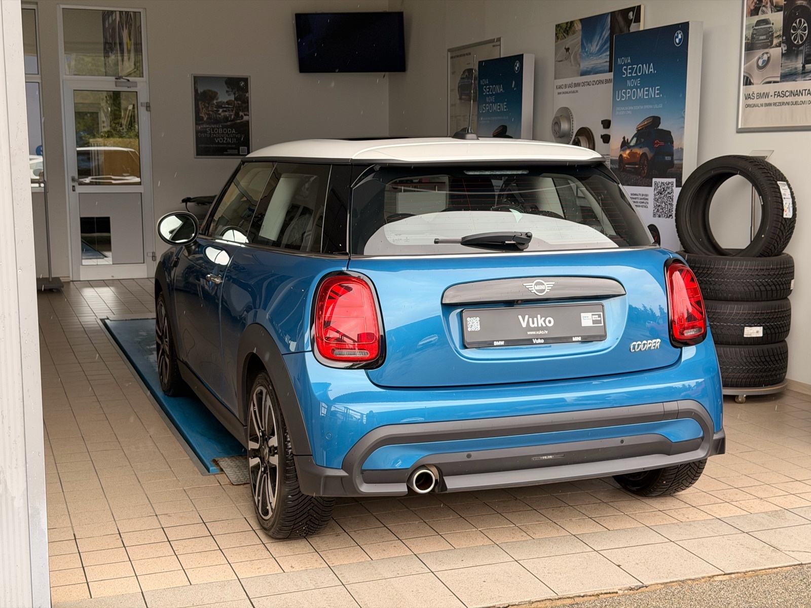 MINI Cooper 1.5 automatik automatik, fotografija 4