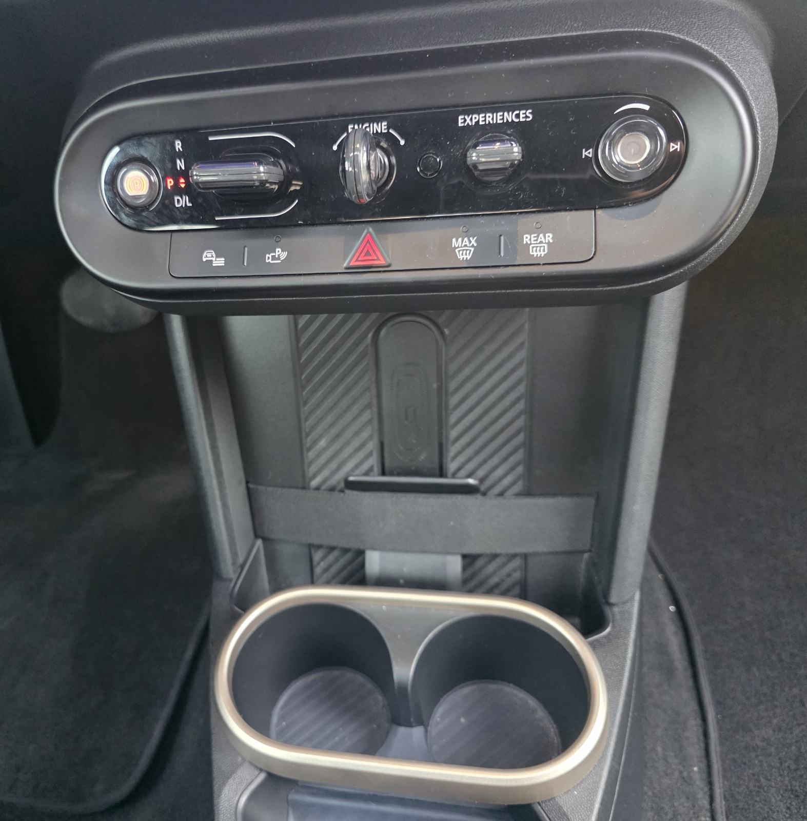 MINI Cooper Classic trim, British Racing Green IV Boja, automatic, ful, fotografija 13