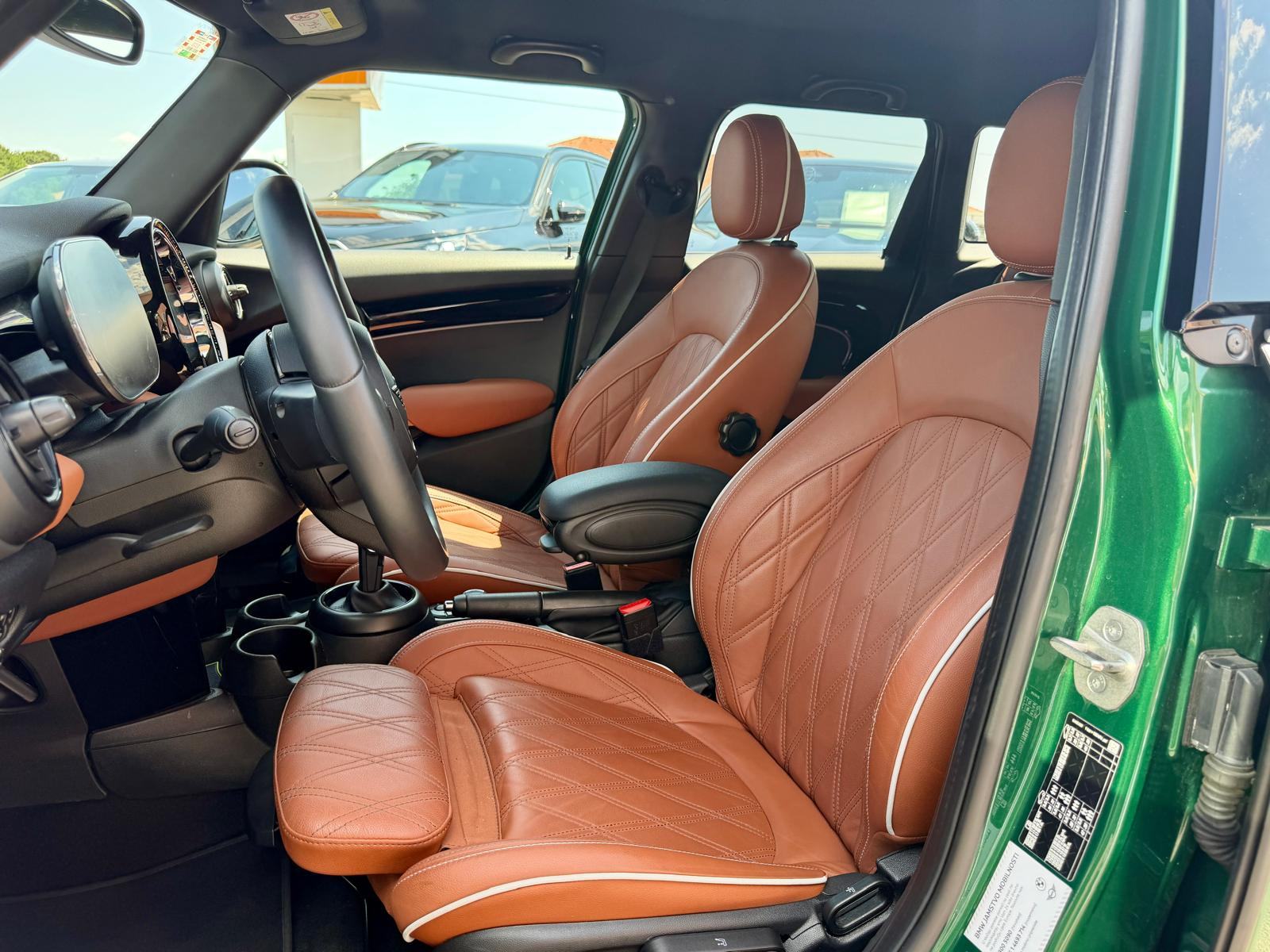 MINI Cooper 1.5 Classic Trim 7G/LED/NAVI/AMBIENT/ALU 17/KOŽA/KAMERA, fotografija 9