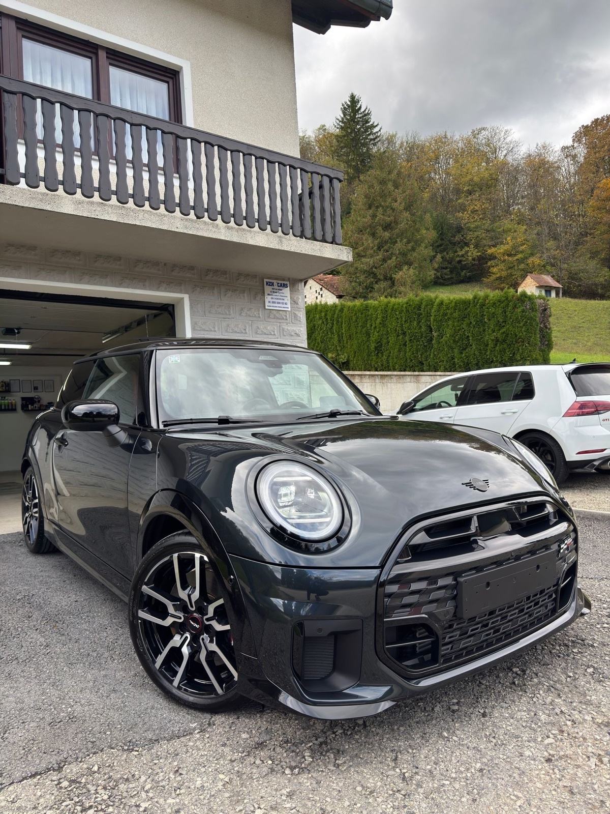 MINI Cooper 1,5 John Cooper Works trim, fotografija 2