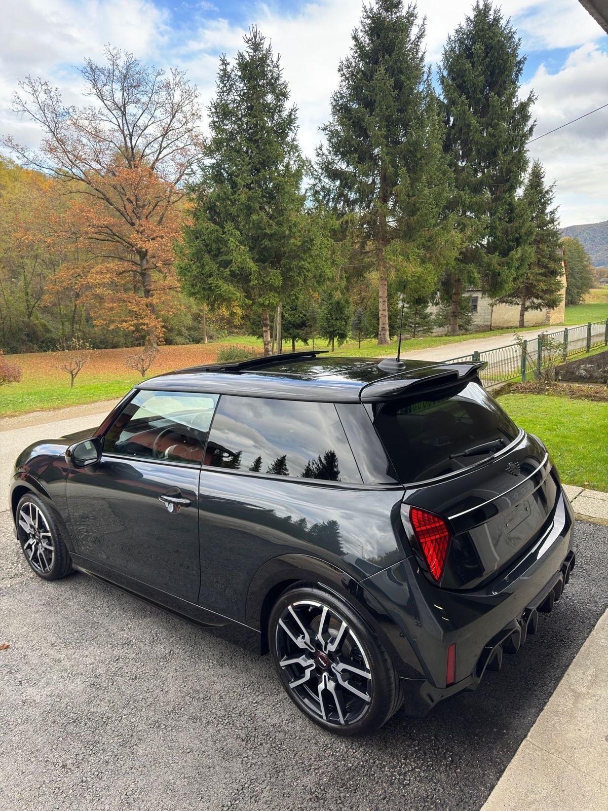 MINI Cooper 1,5 John Cooper Works trim, fotografija 3