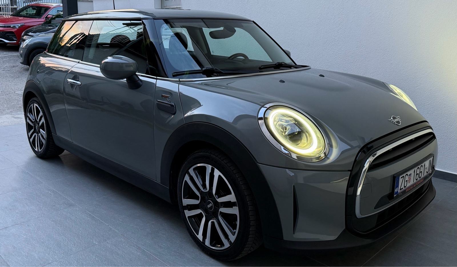 MINI Cooper 1.5 Lci - 1. Vlasnik- Jamstvo na km!, fotografija 4