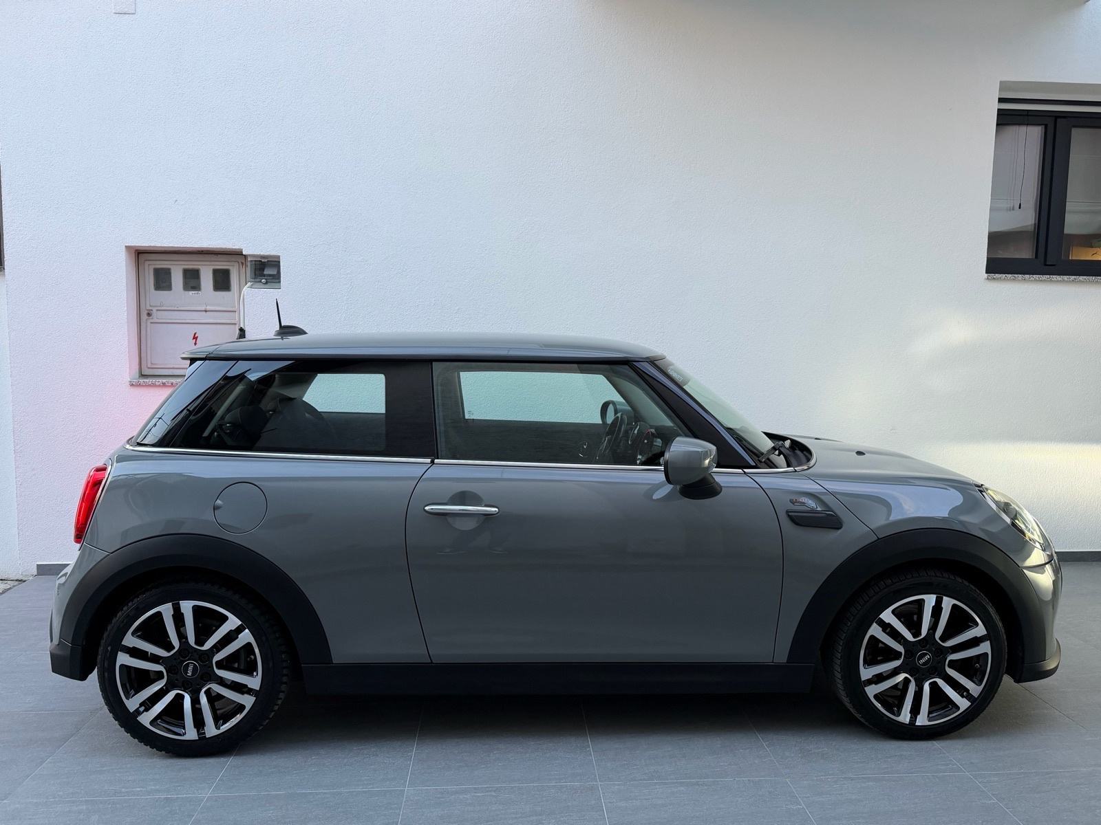 MINI Cooper 1.5 Lci - 1. Vlasnik- Jamstvo na km!, fotografija 10