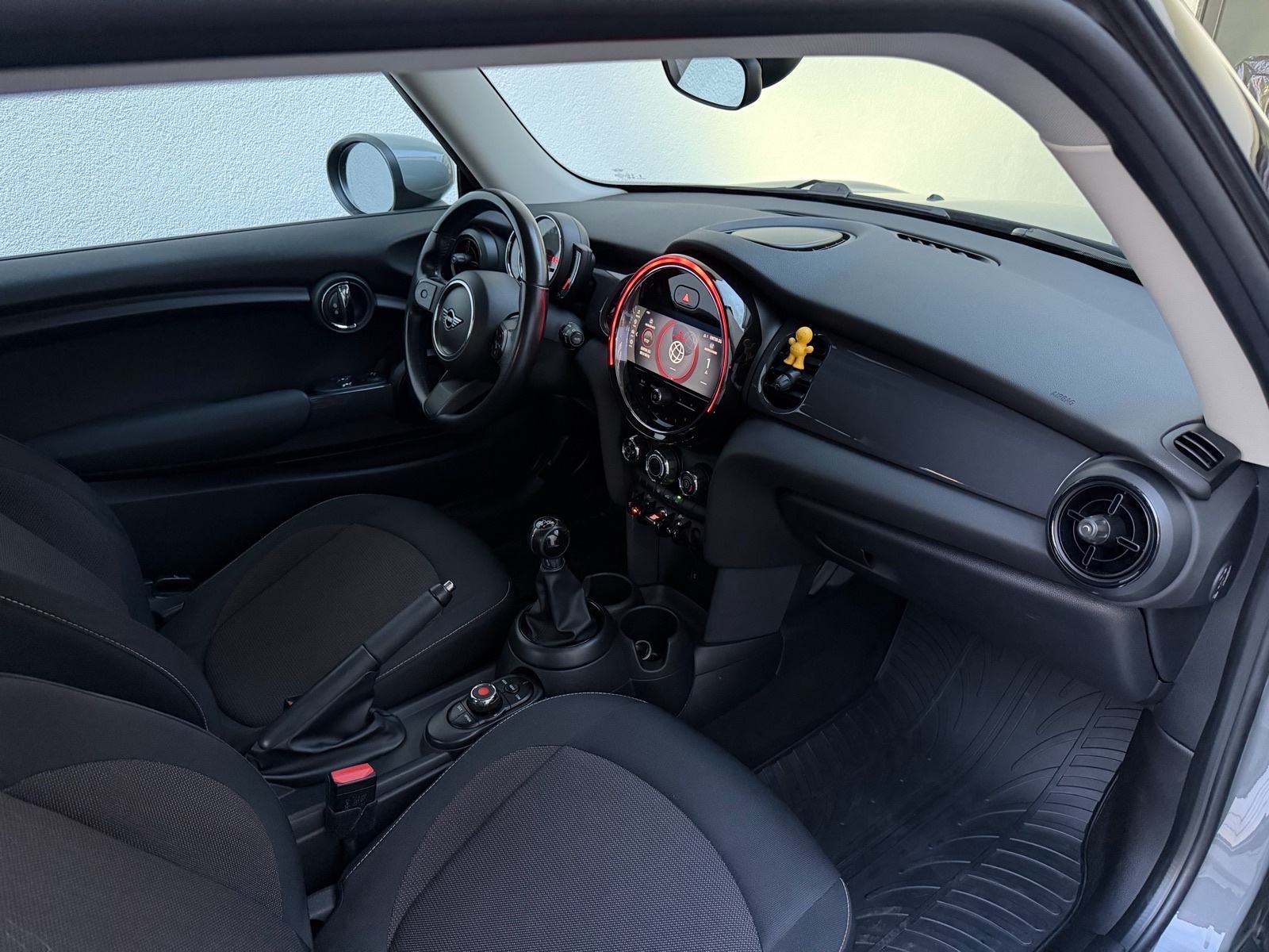 MINI Cooper 1.5 Lci - 1. Vlasnik- Jamstvo na km!, fotografija 15