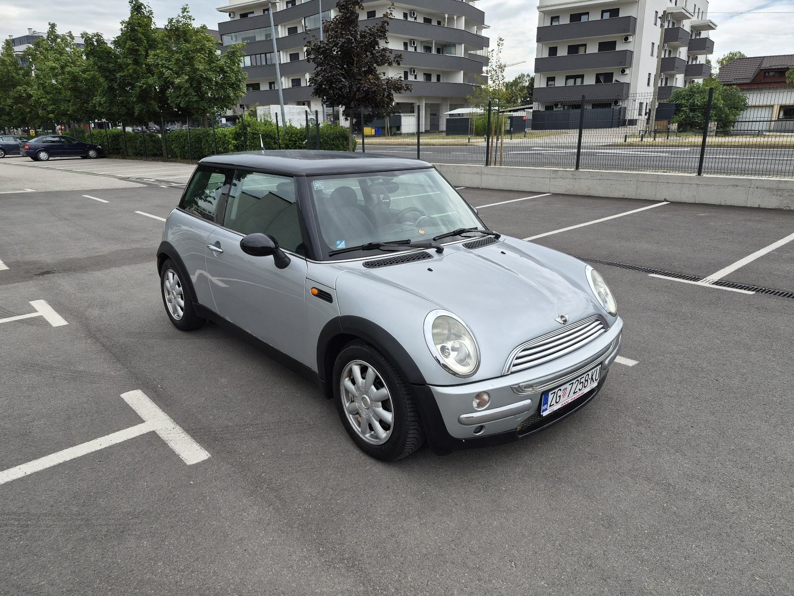 MINI COOPER 1.6, 163000 KM, REG. 02/2027., **ODLIČAN**, fotografija 6
