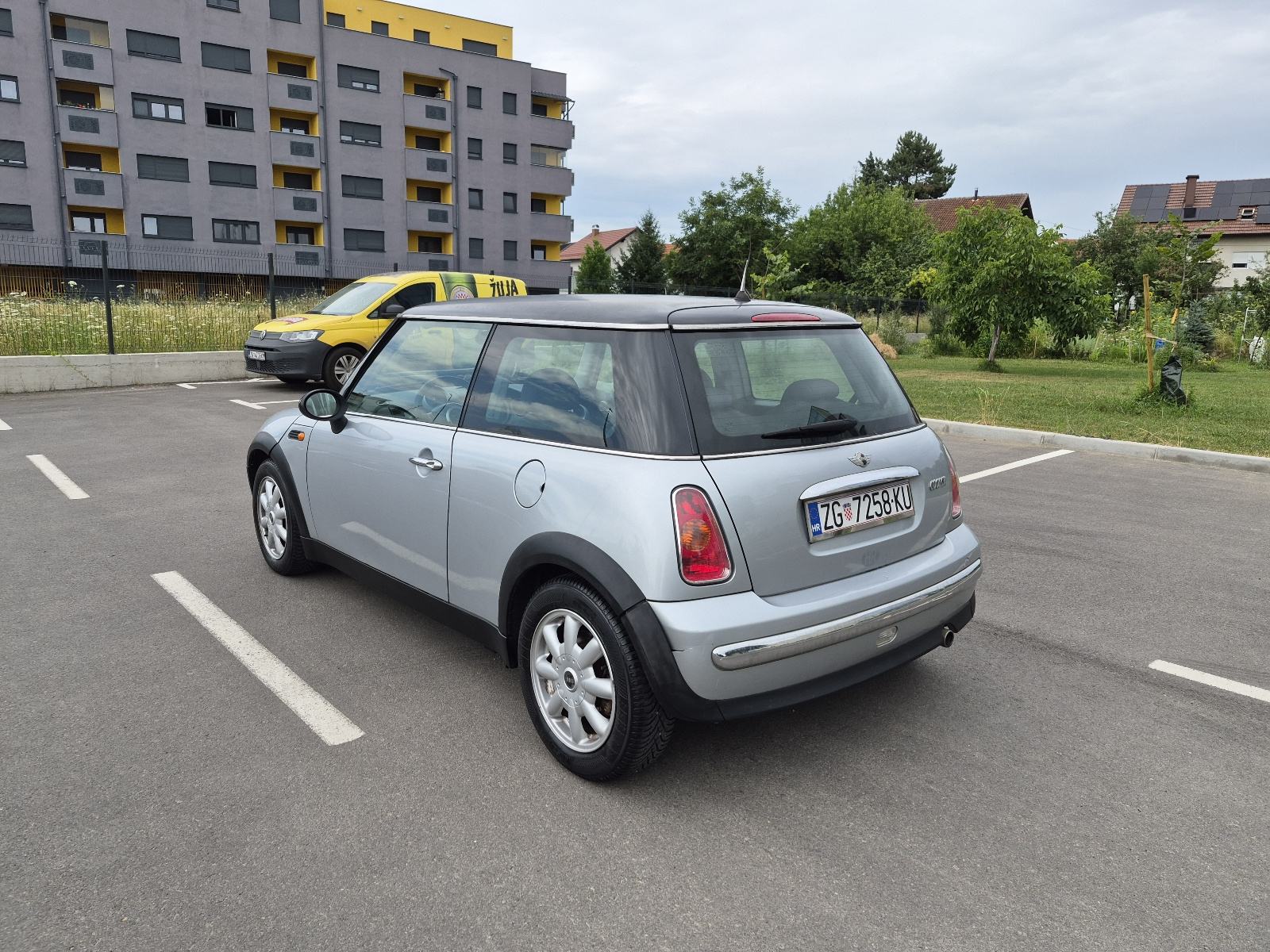 MINI COOPER 1.6, 163000 KM, REG. 02/2027., **ODLIČAN**, fotografija 3