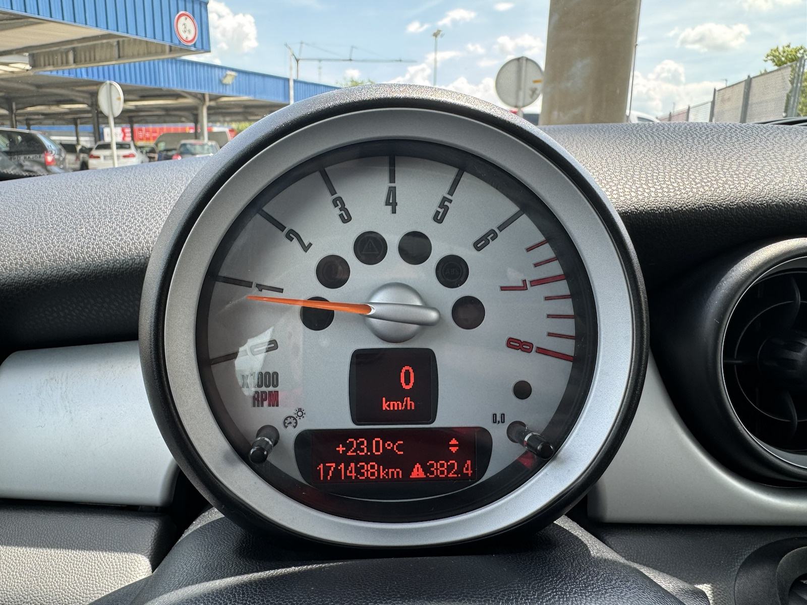 MINI Cooper 1,6 16V Premium, fotografija 9
