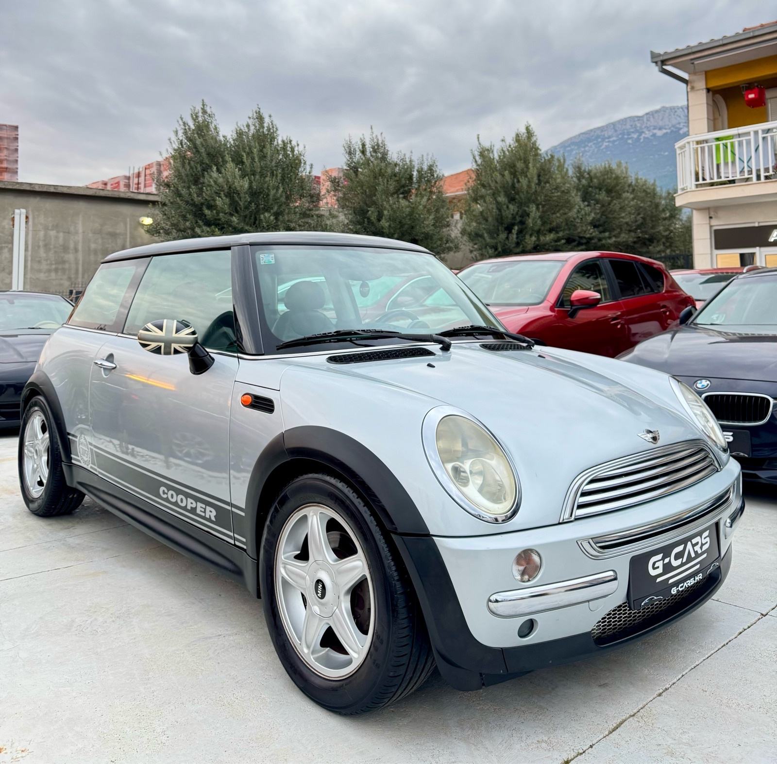 MINI Cooper 1,6 Benzin —Mod 2002—REG.GOD.DANA—KOŽA—KLIMA—ALU 16”—TOP!, fotografija 14