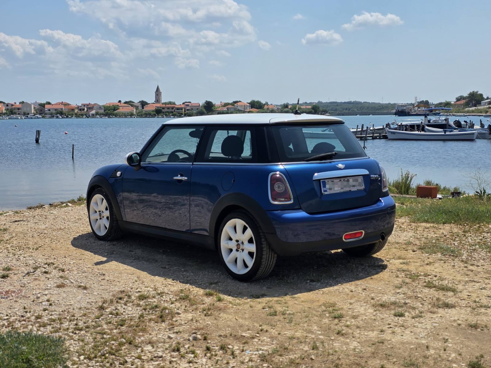 MINI Cooper 1.6 D *TEMPOMAT*ALU FELGE*, fotografija 3