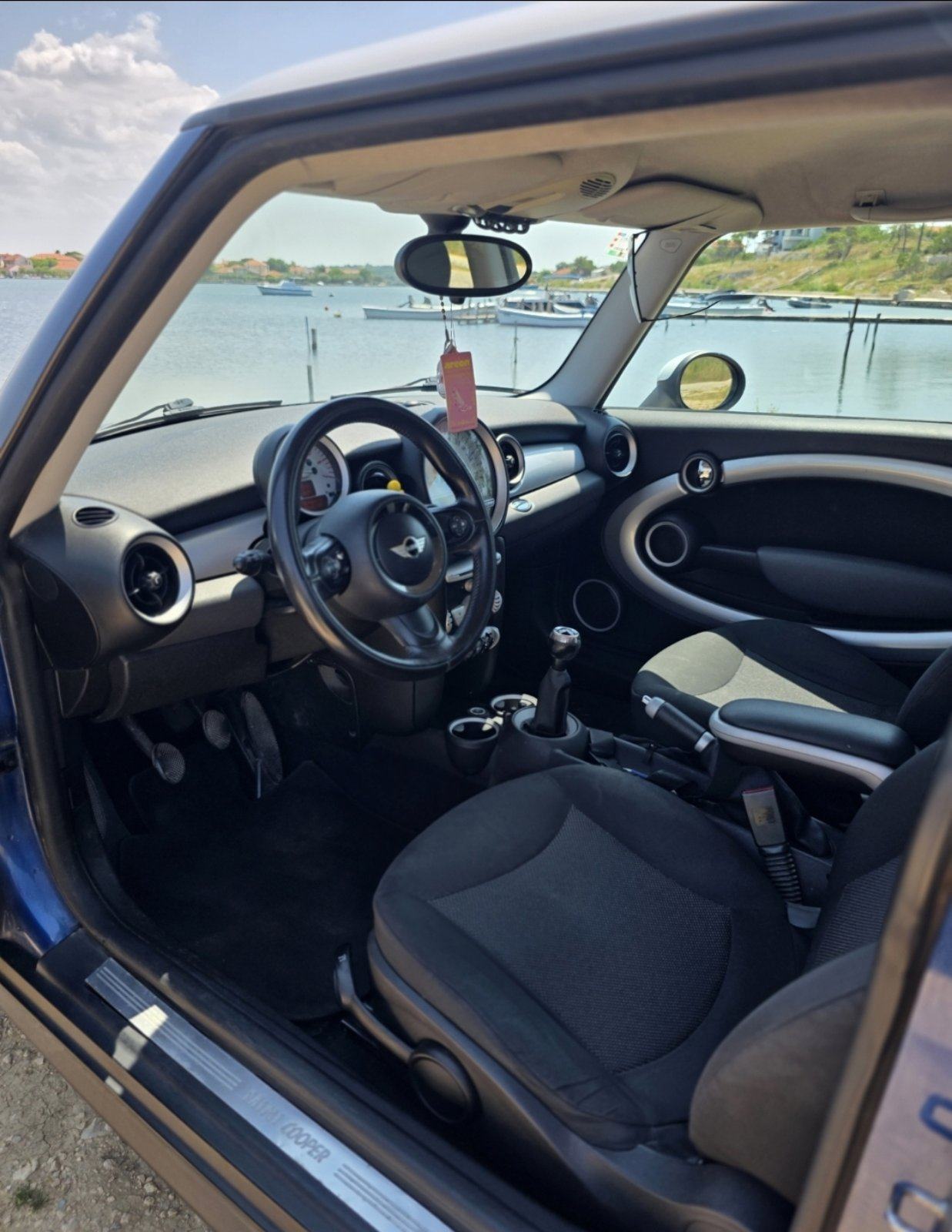 MINI Cooper 1.6 D *TEMPOMAT*ALU FELGE*, fotografija 7