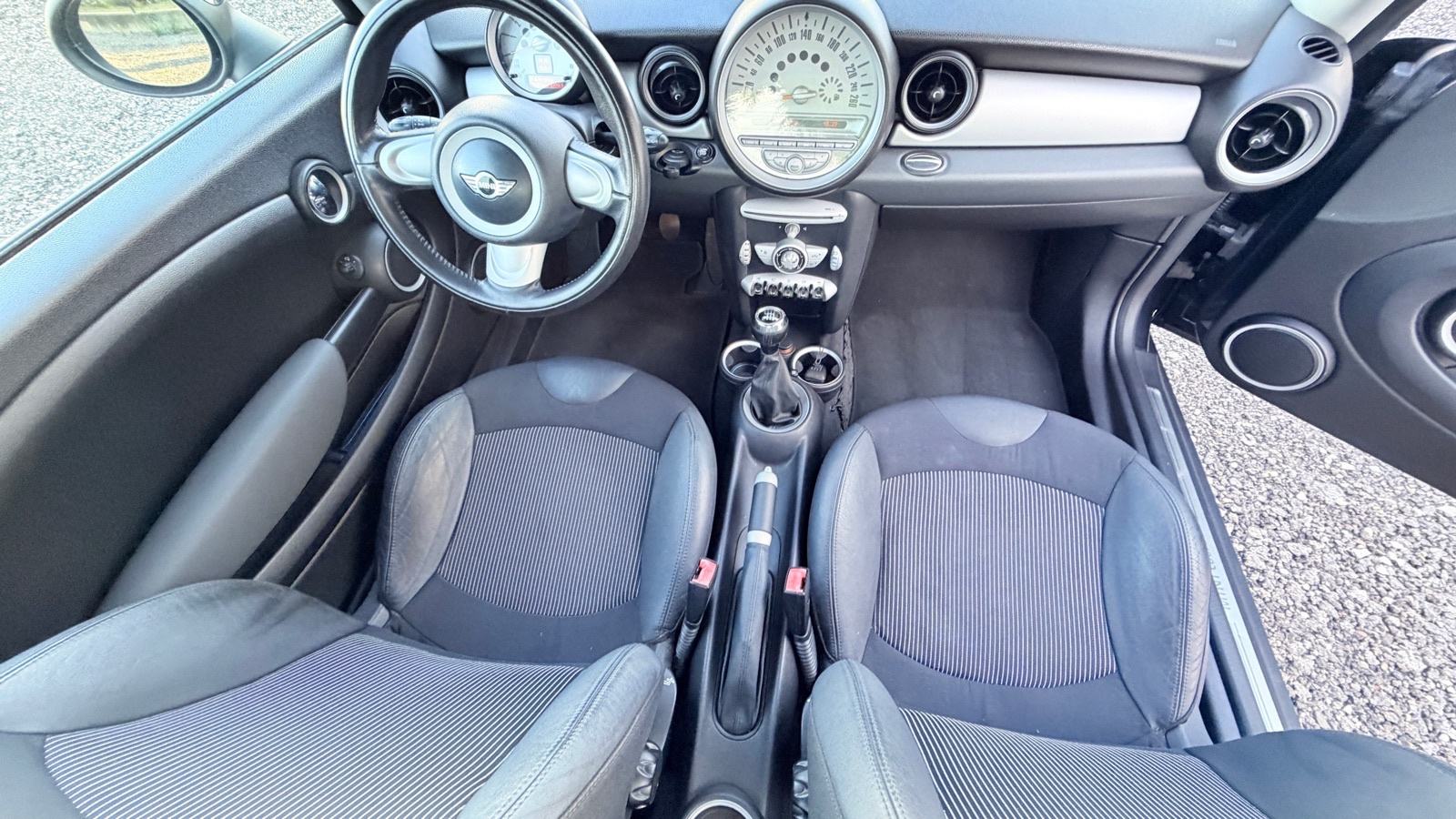 MINI Cooper 1.6 ** reg.03/2027 **, fotografija 9