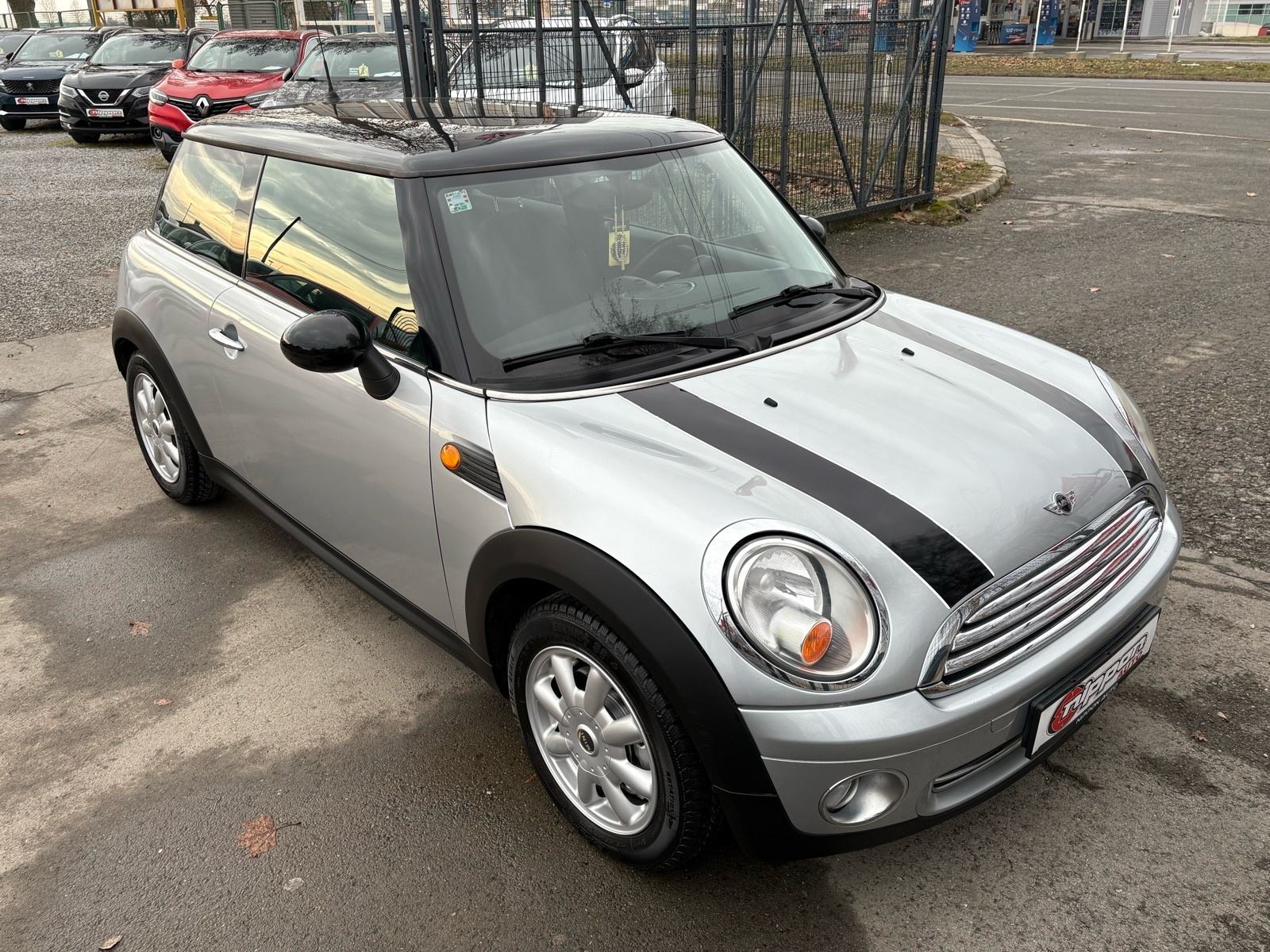 MINI Cooper 1.6 KLIMA - ALU - SERVIS - AUTOKREDIT, fotografija 8