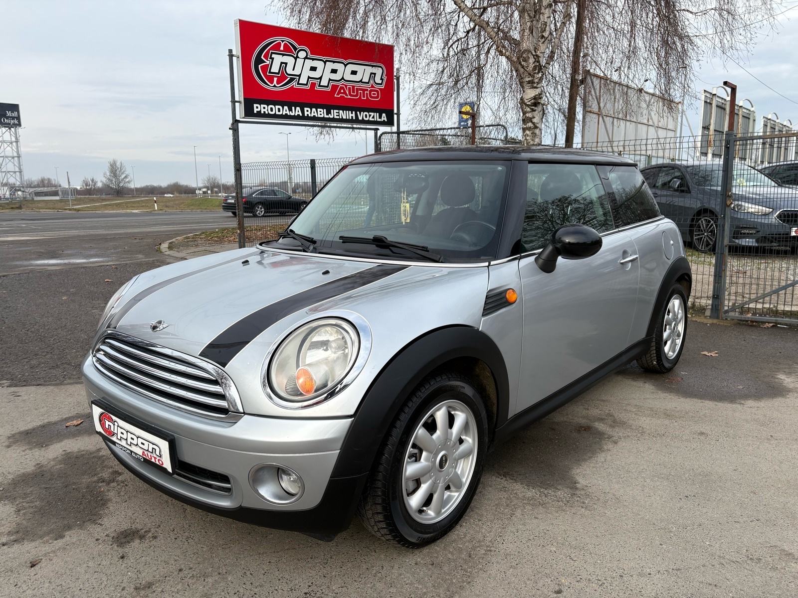 MINI Cooper 1.6 KLIMA - ALU - SERVIS - AUTOKREDIT, fotografija 1