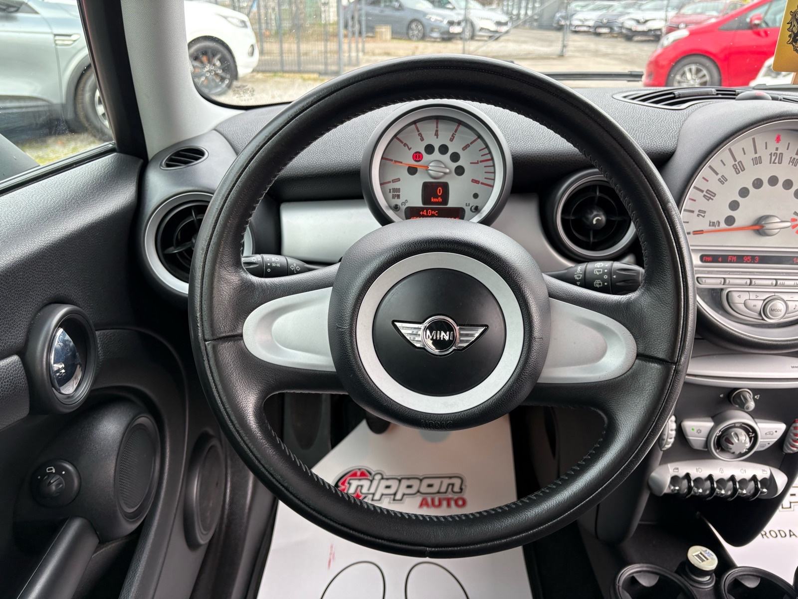 MINI Cooper 1.6 KLIMA - ALU - SERVIS - AUTOKREDIT, fotografija 14