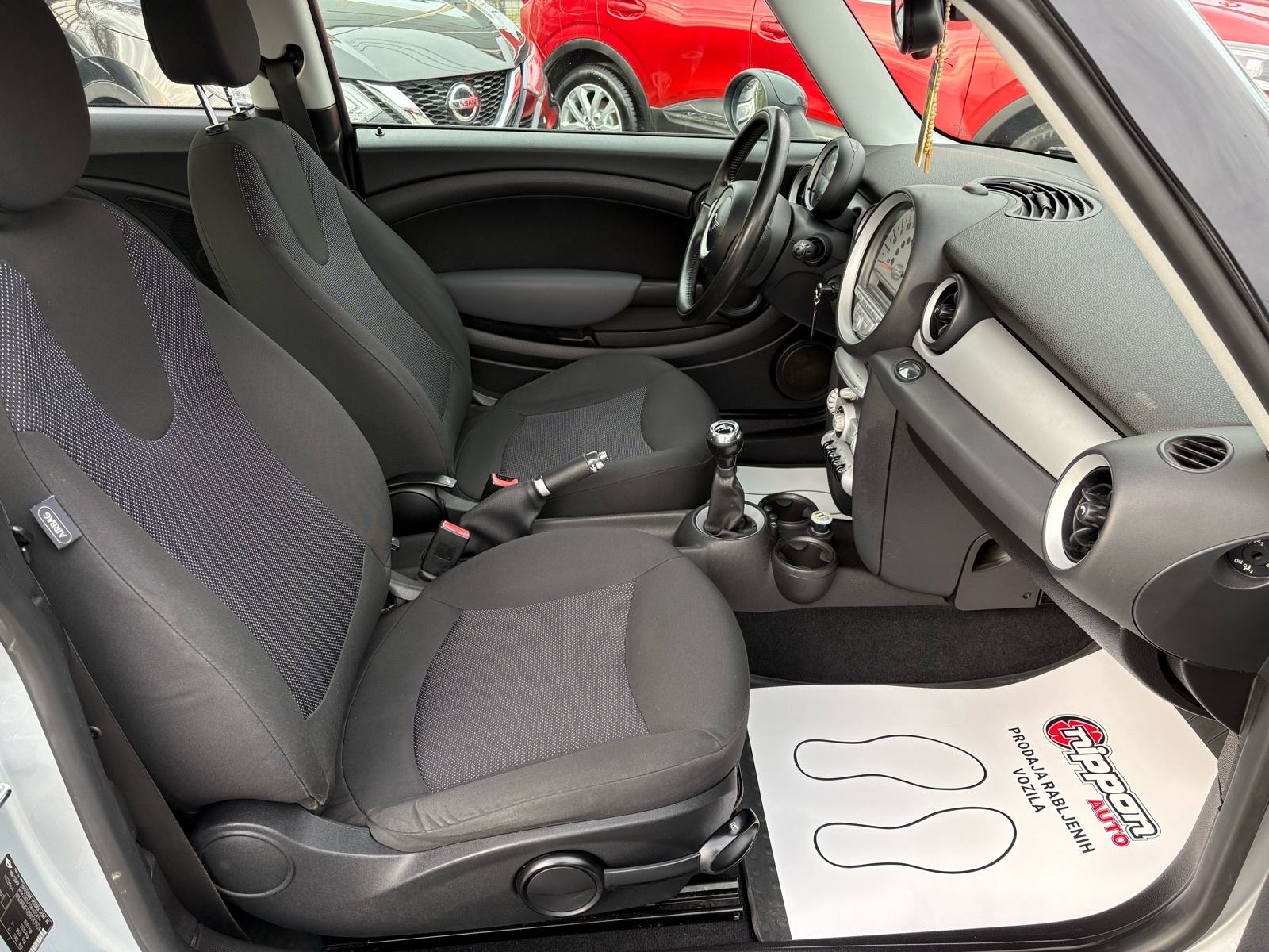 MINI Cooper 1.6 KLIMA - ALU - SERVIS - AUTOKREDIT, fotografija 19
