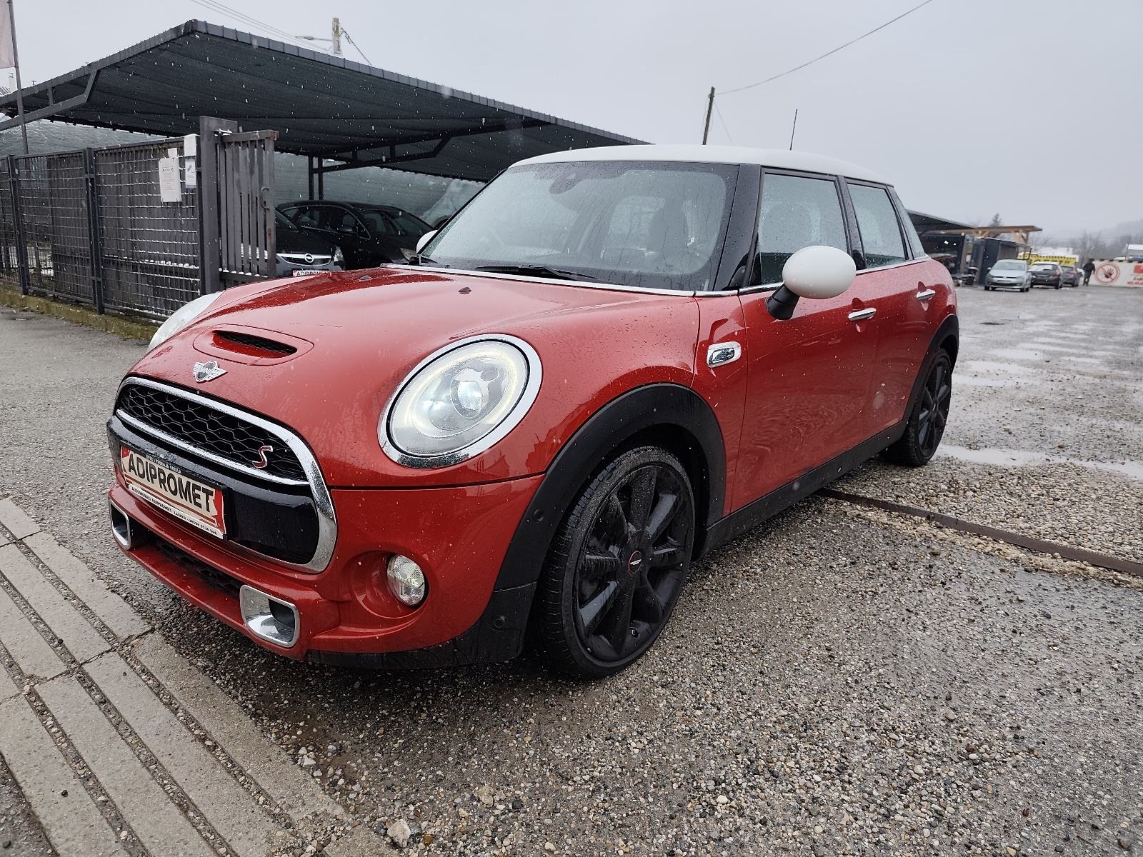 MINI Cooper SD // REG 1 GOD // TOP STANJE // AUTOMATIK // ALU //, fotografija 6