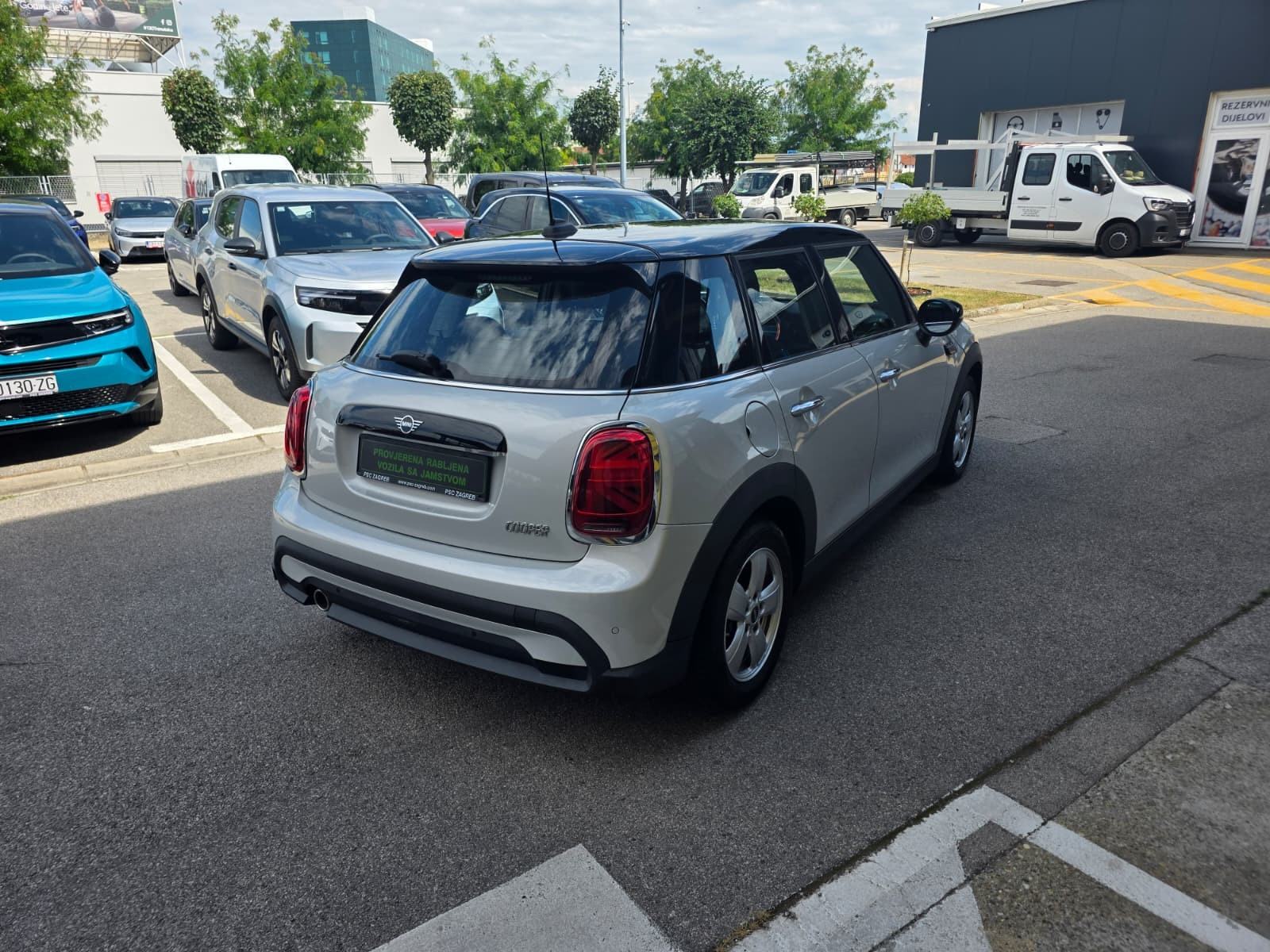 Mini Cooper 5 vrata 100kw - 1 godina garancije!, fotografija 6