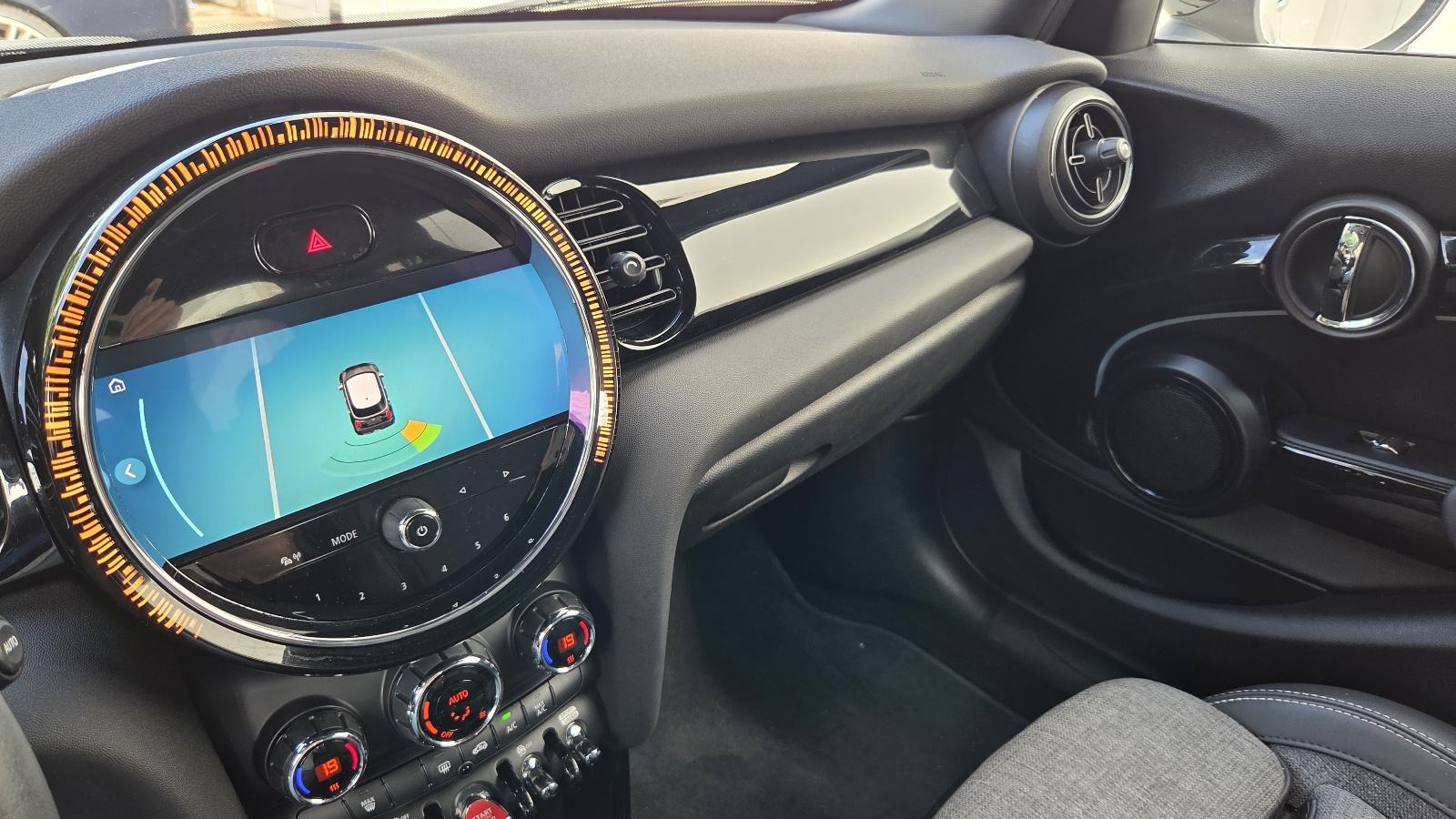 MINI Cooper Automatik * Nije uvoz * 27.700 km *, fotografija 14
