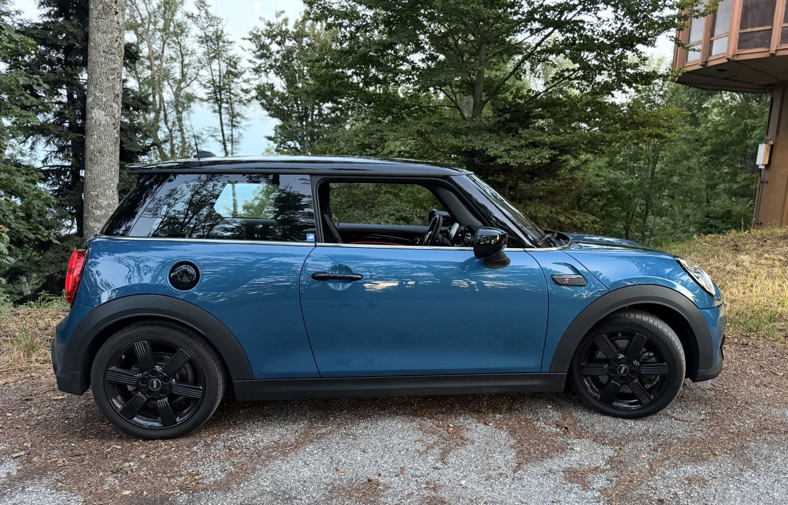 MINI Cooper S automatik, reg. 7/2027, samo 28 tkm, NOV, fotografija 5