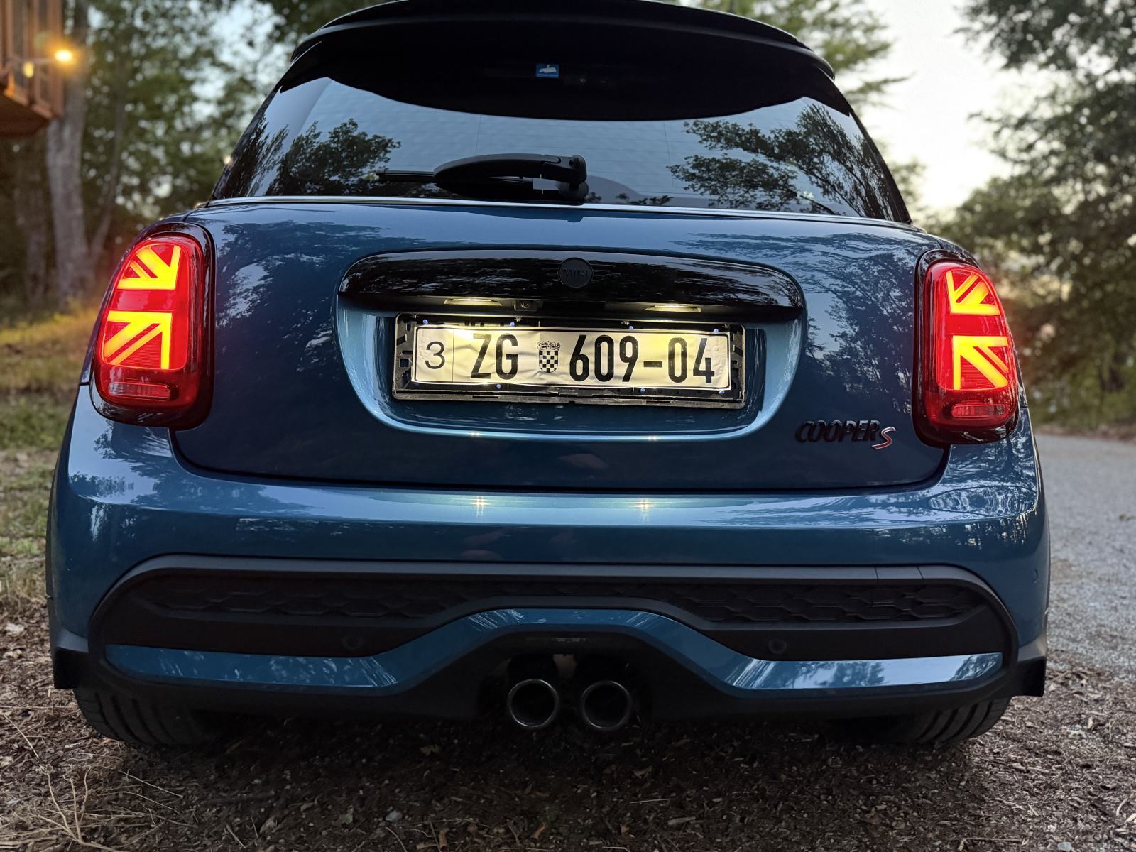 MINI Cooper S automatik, reg. 7/2027, samo 28 tkm, NOV, fotografija 4