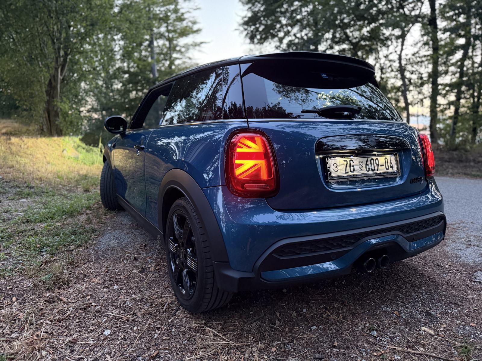 MINI Cooper S automatik, reg. 7/2027, samo 28 tkm, NOV, fotografija 8