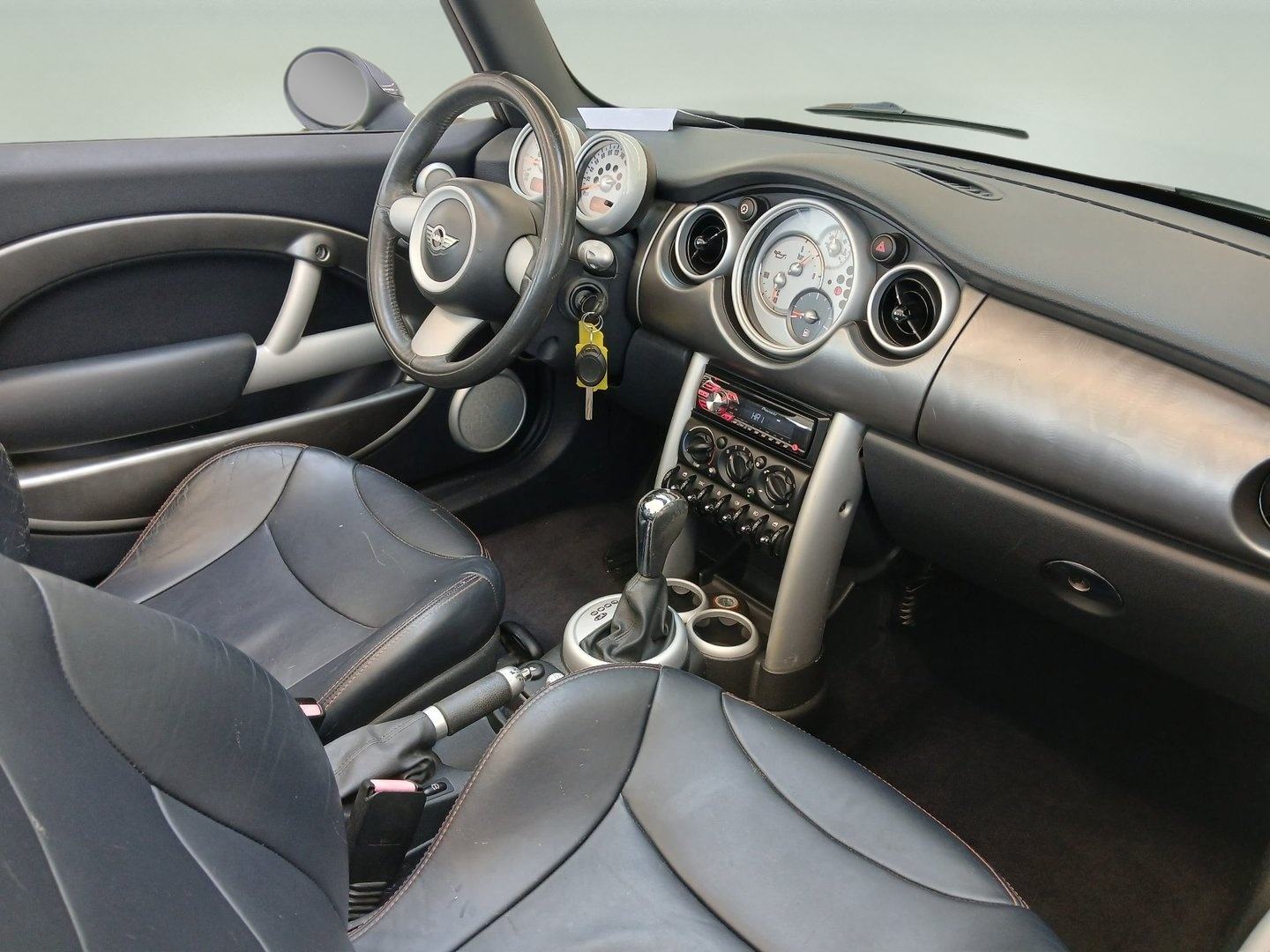 MINI Cooper CABRIO-AUTOMATIK, fotografija 7