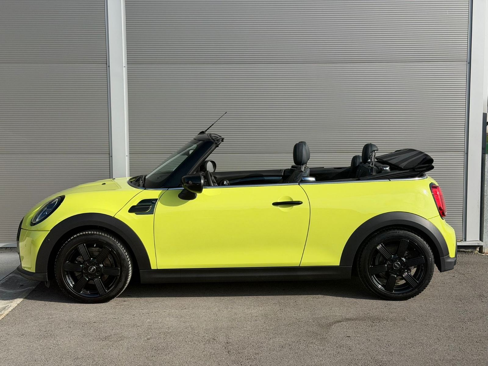 MINI Cooper CABRIO, fotografija 9