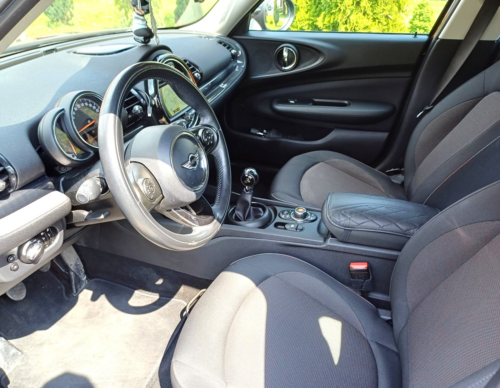 Mini Cooper Clubman,benzin,100kW,2017.g,180tkm,reg 12/26,servisiran, fotografija 12