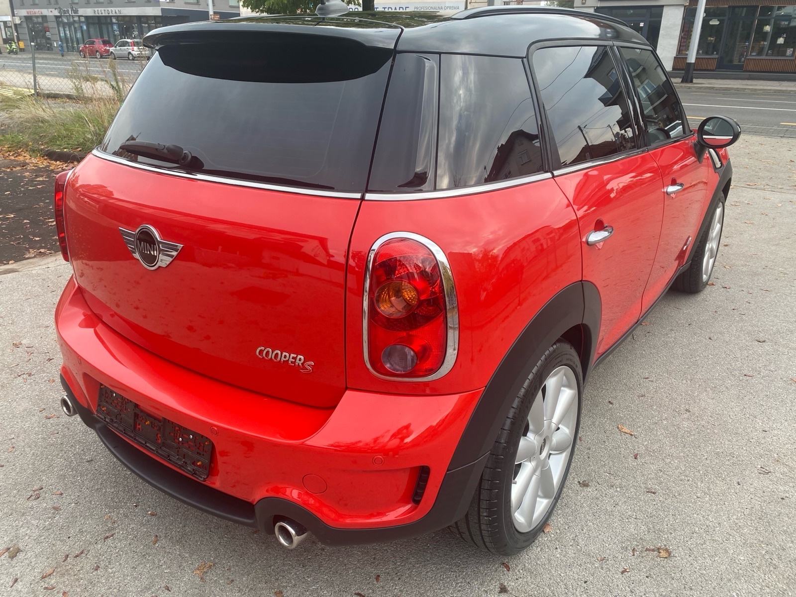 MINI Cooper Cooper ALL4, fotografija 7