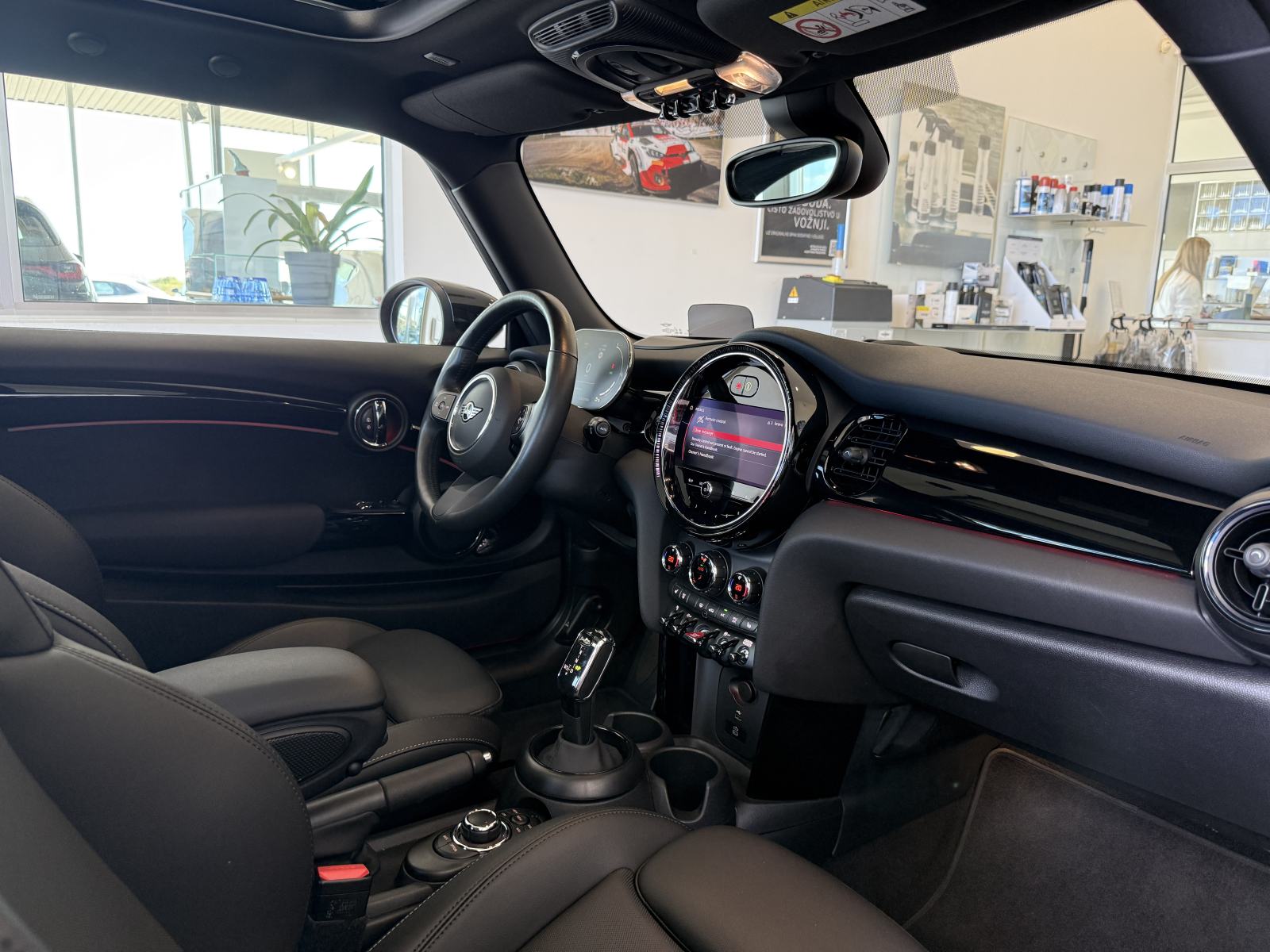 MINI Cooper, automatik, fotografija 15