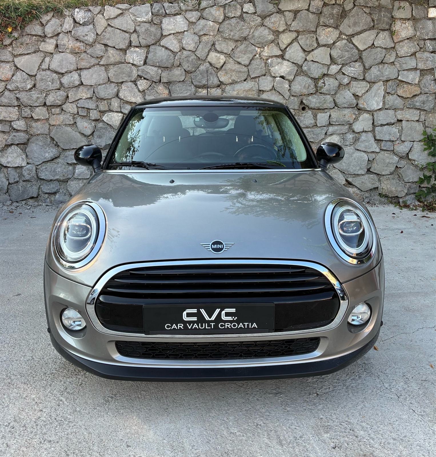 MINI Cooper Cooper D automatik, fotografija 2