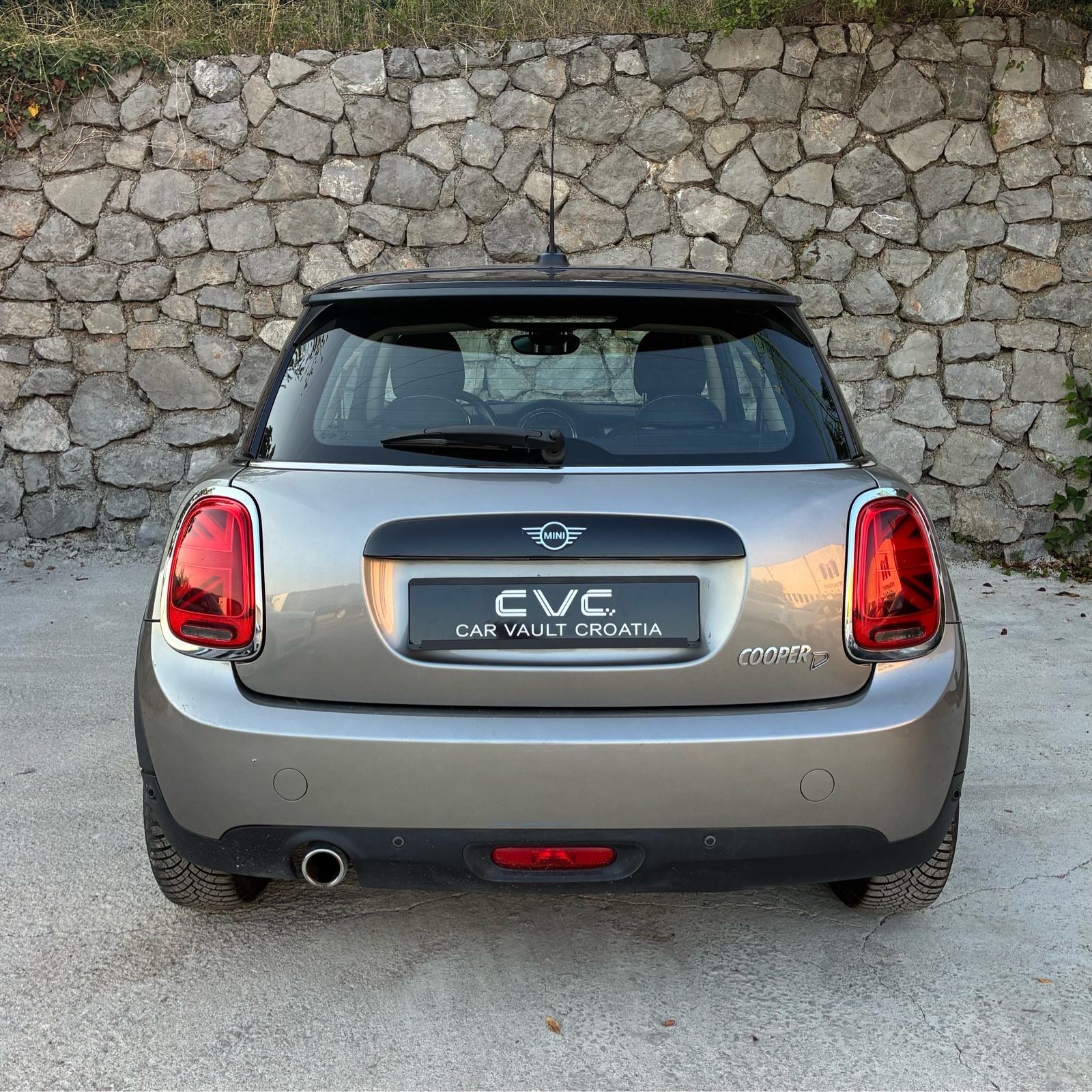 MINI Cooper Cooper D automatik, fotografija 4
