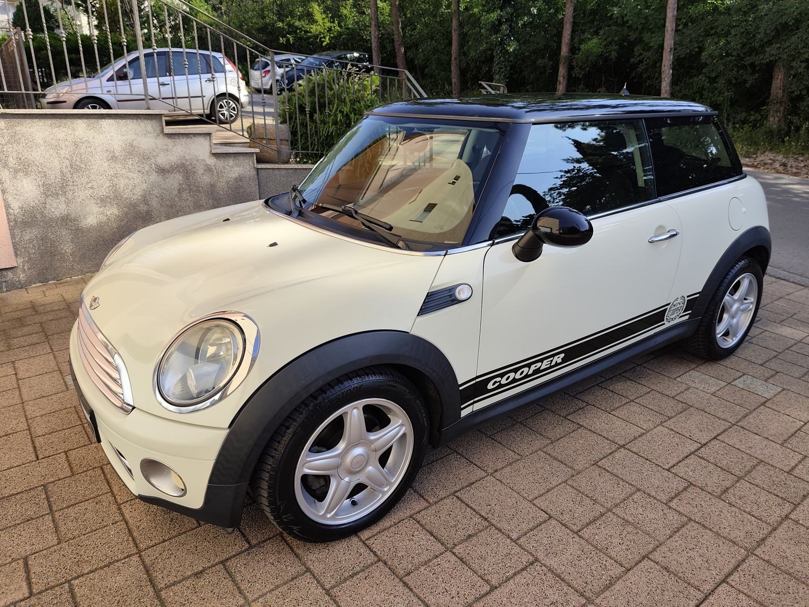 MINI Cooper Cooper 1.6 D 110 KS, IZVRSTAN!, fotografija 10