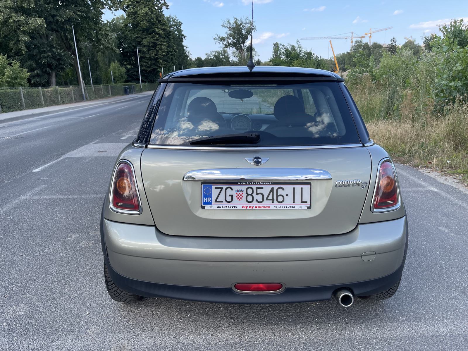 MINI Cooper D, Nove gume, Reg. do kraja godine, fotografija 5