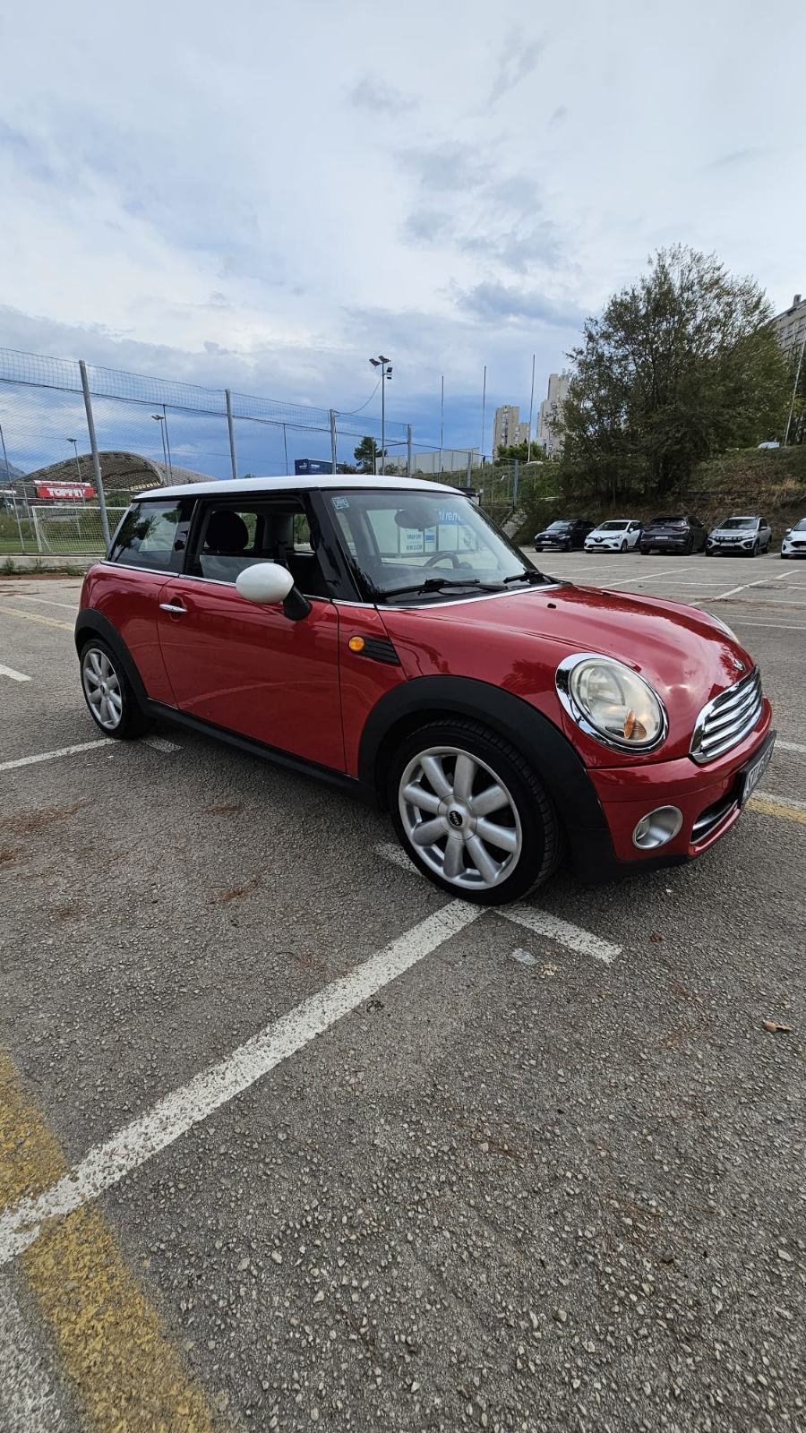 MINI Cooper Cooper D, fotografija 2