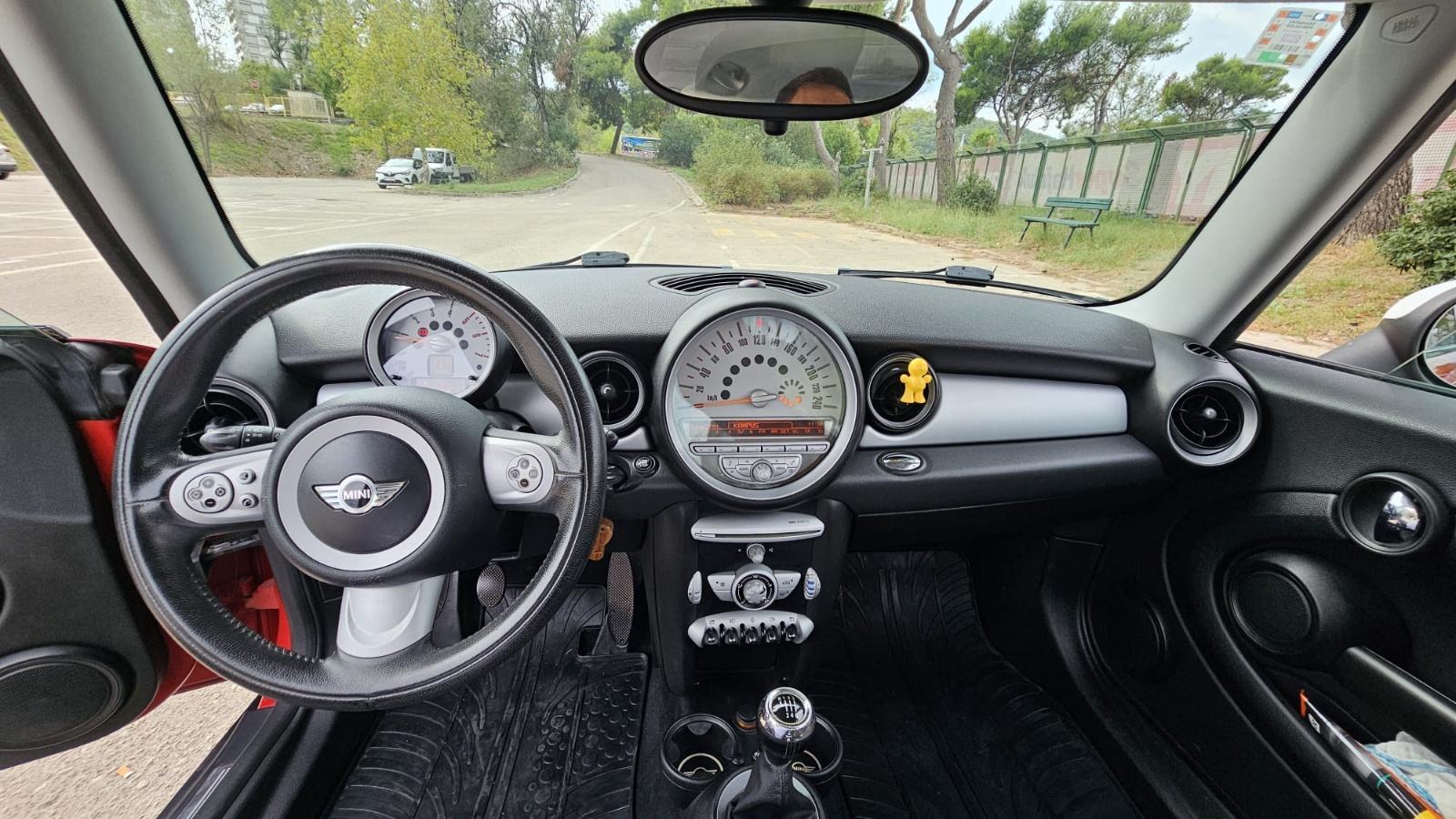 MINI Cooper Cooper D, fotografija 8