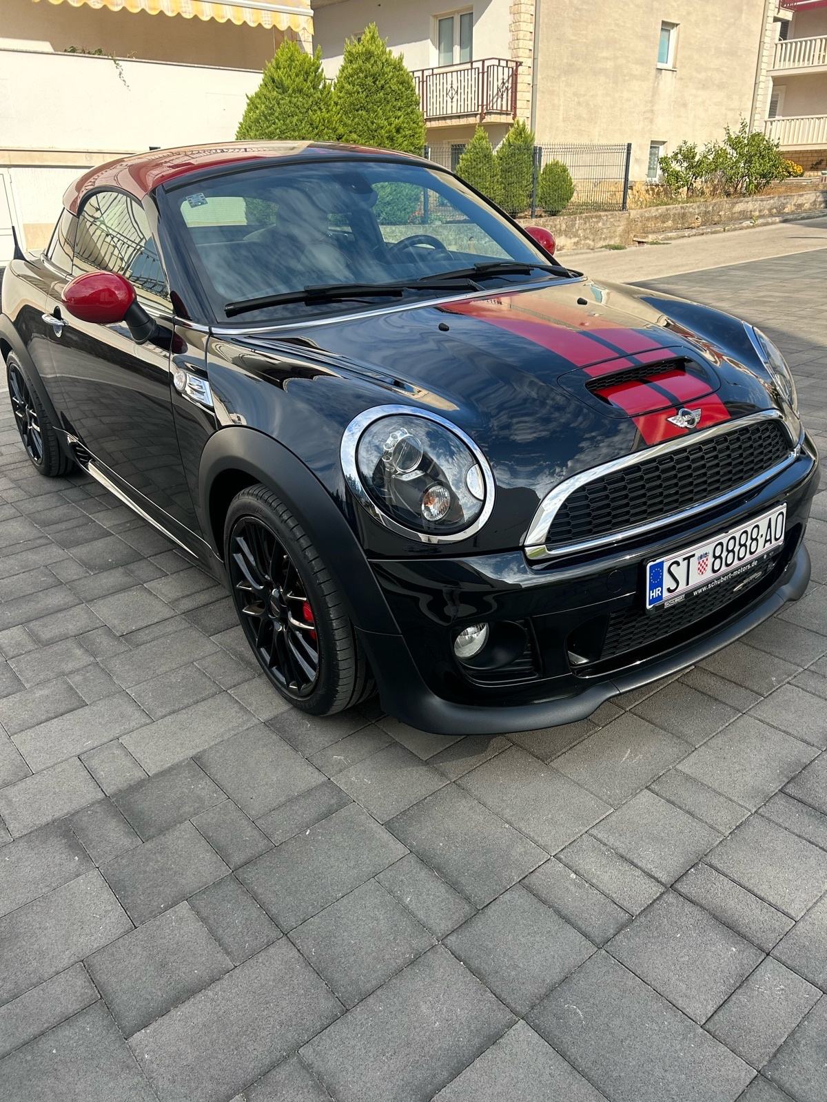 MINI Cooper Cooper JCW, fotografija 2