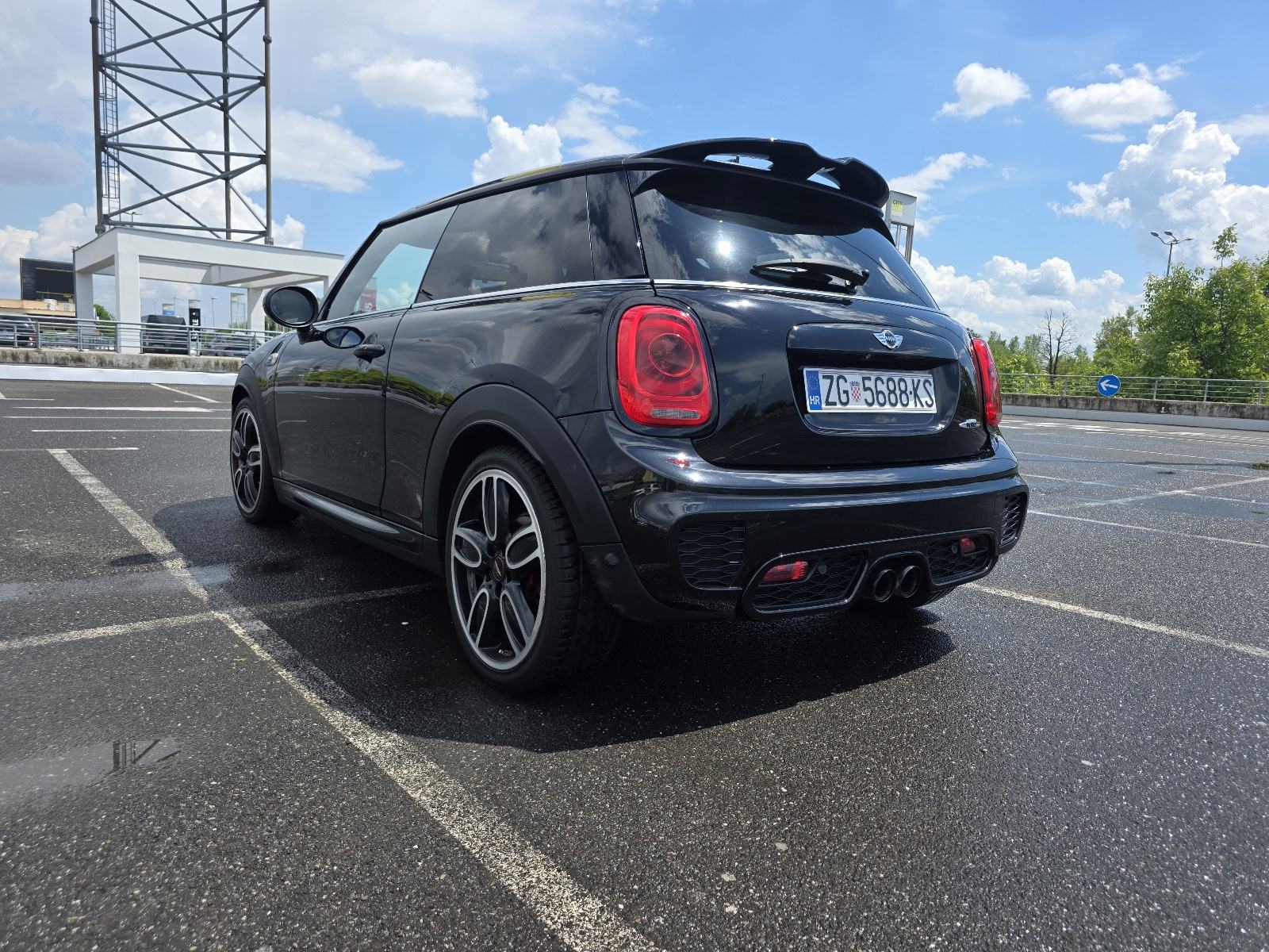 MINI Cooper JCW automatik, fotografija 4