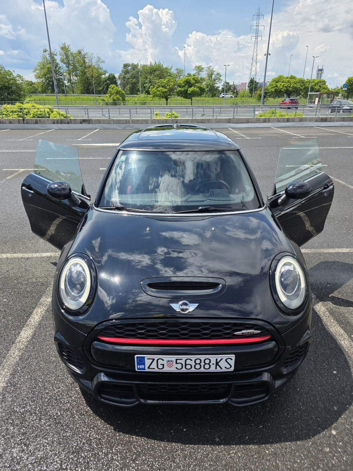 MINI Cooper JCW automatik, fotografija 6