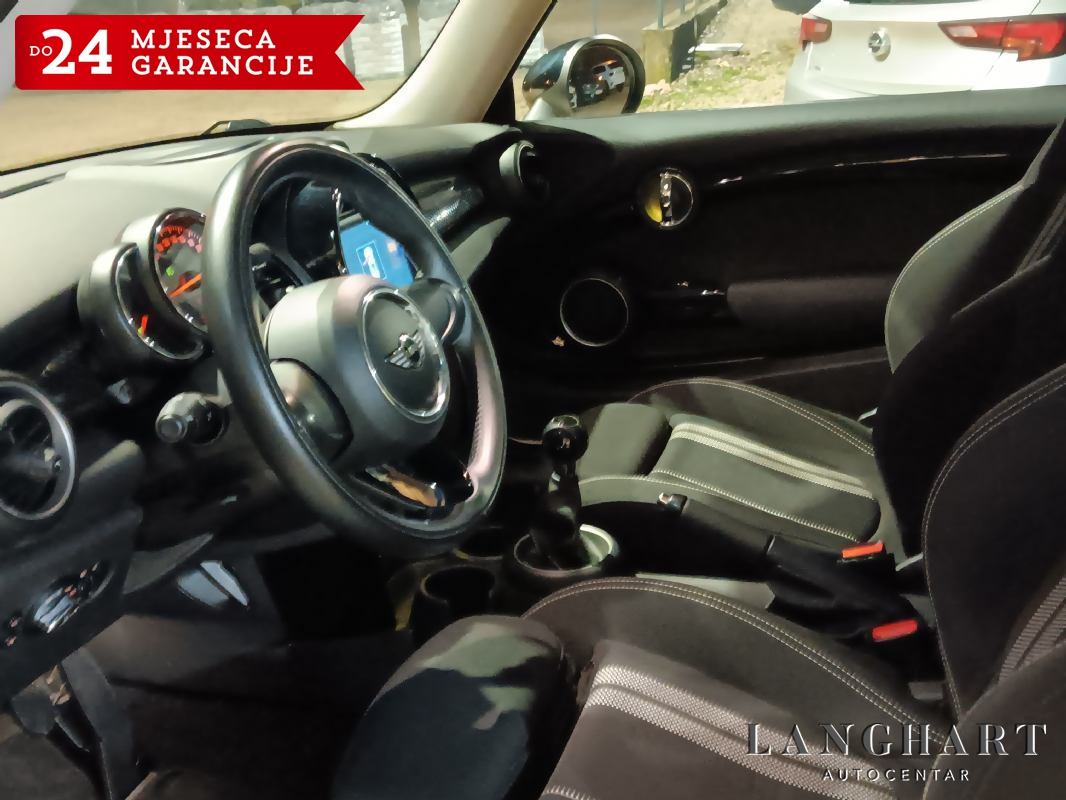 MINI Cooper Cooper SD 170ks,Navi,Kamera,Reg.do 25.11.2026, fotografija 19