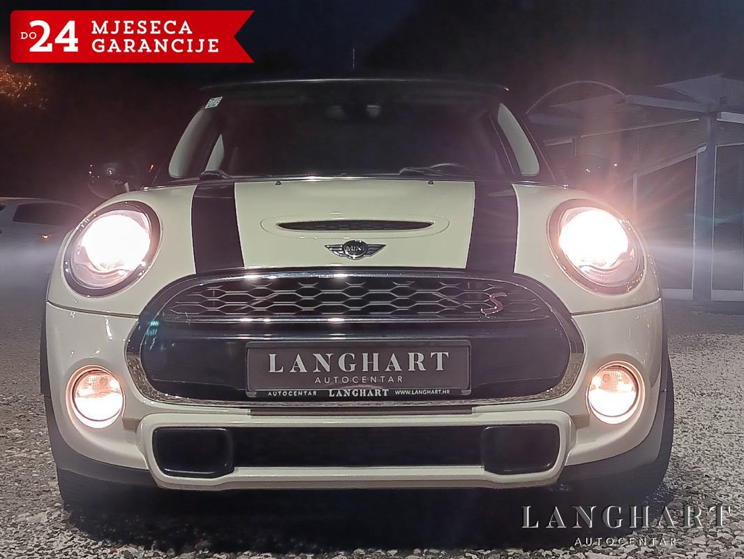 MINI Cooper Cooper SD 170ks,Navi,Kamera,Reg.do 25.11.2026, fotografija 13
