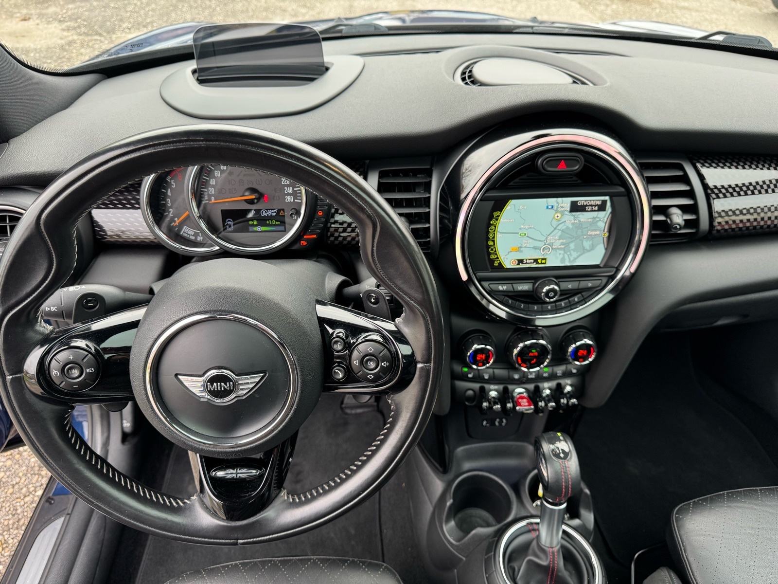 MINI Cooper Cooper SD automatik,panorama,navi,headup, fotografija 18