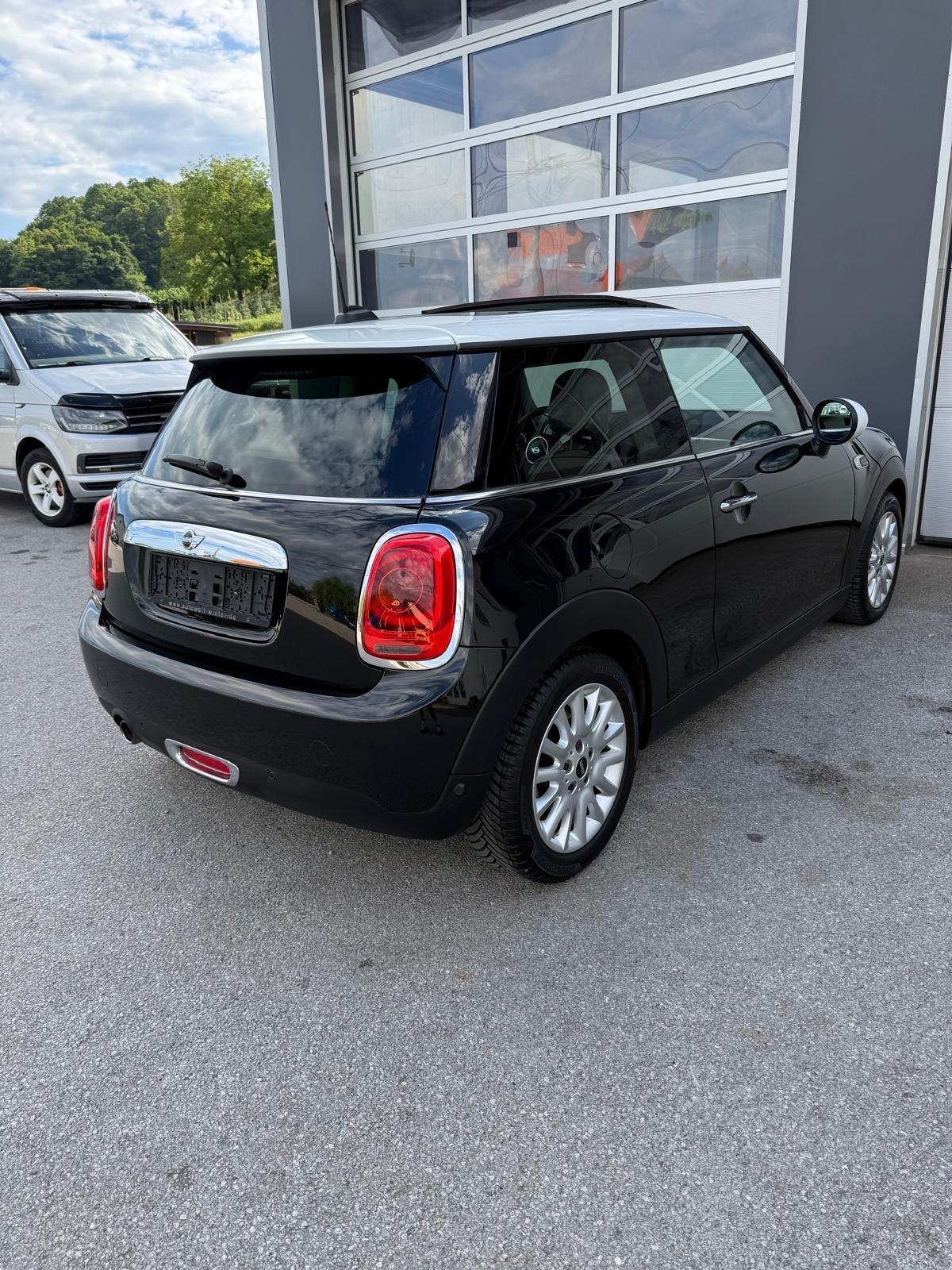 MINI Cooper •45tkm• top stanje •, fotografija 9