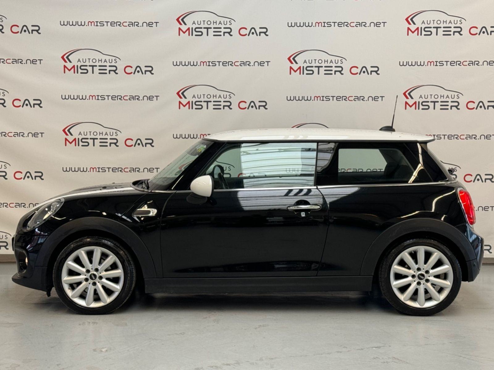 MINI Cooper D CHILI NAVI VISUAL BOOST SPORT SICEVI + GRIJANI PDC 2015, fotografija 5