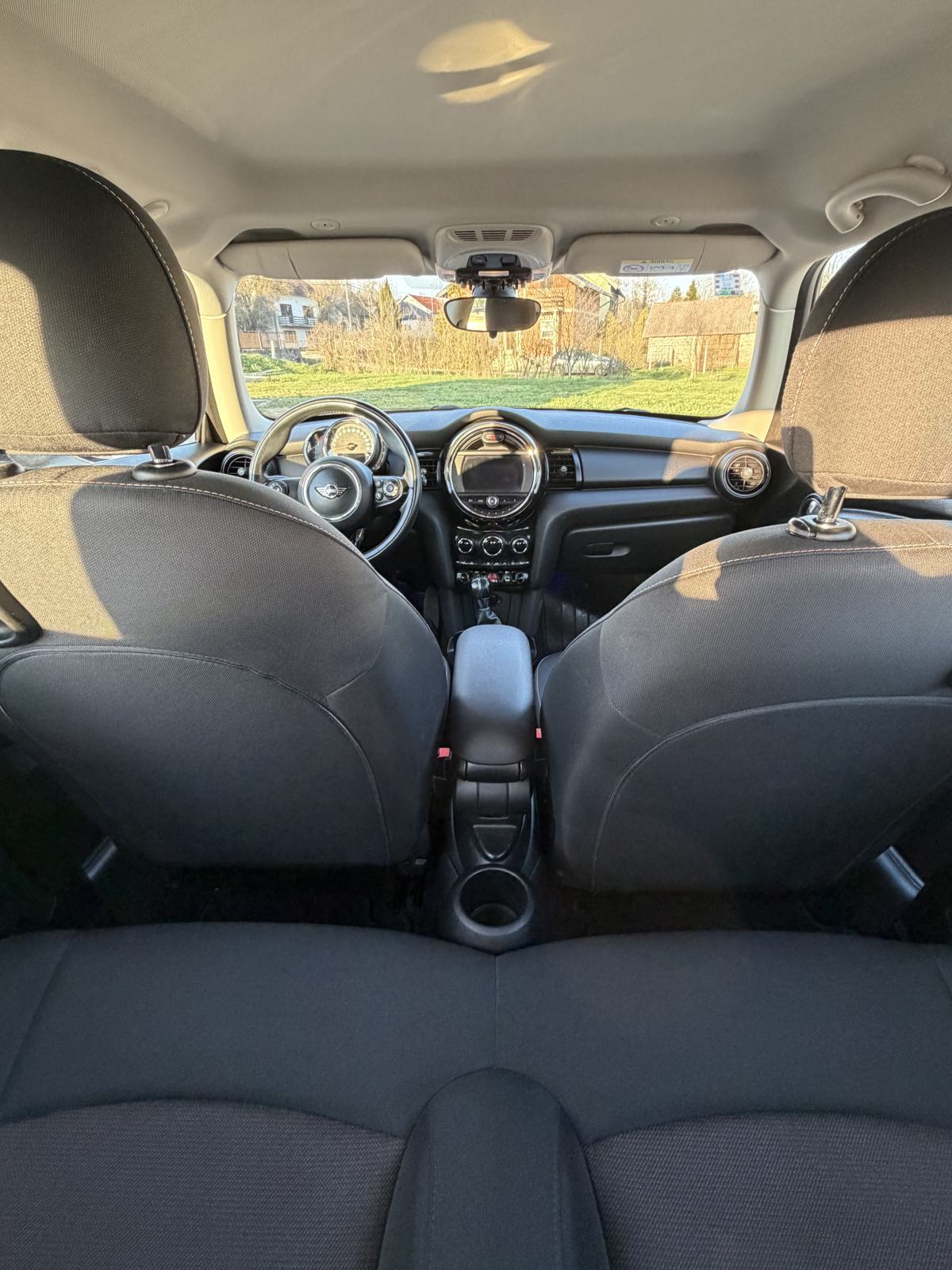 MINI Cooper D, Registriran, 2018 Godina,KAO NOVI 10.000 €, fotografija 14