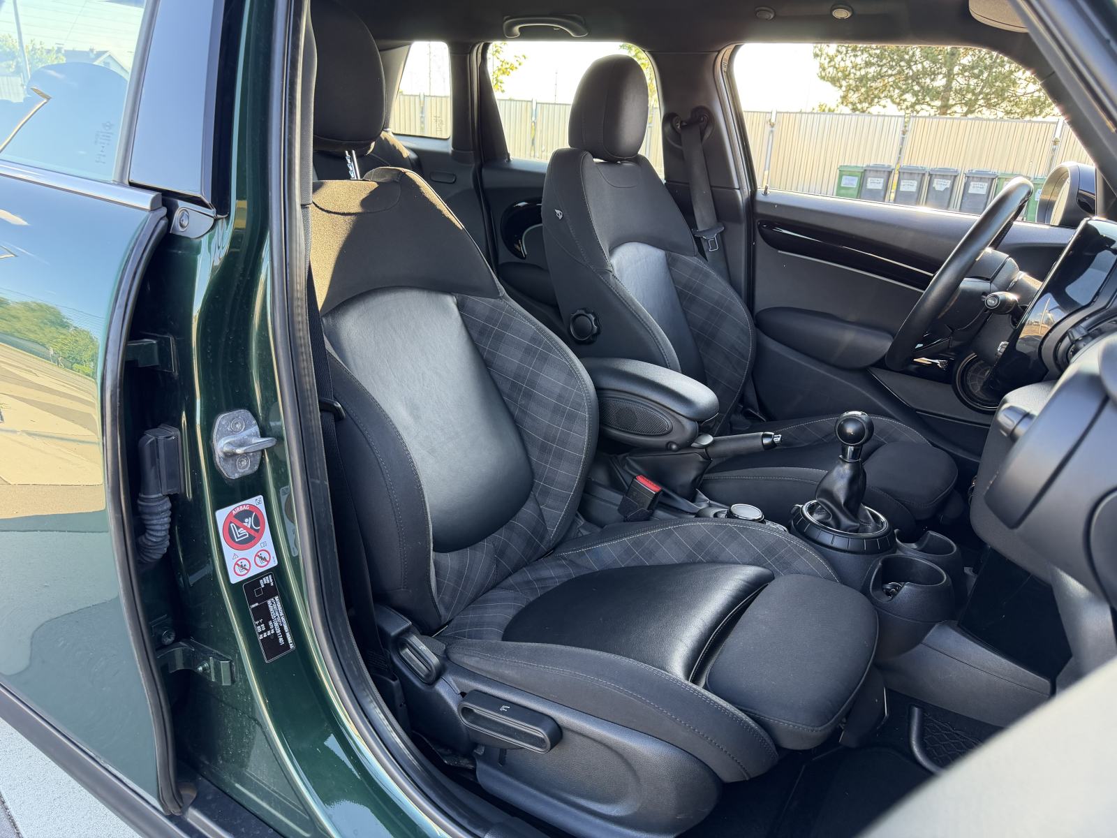 MINI Cooper F55 CHILLI CARPLAY PROF. NAVI AMBIENT LIGHT, fotografija 12